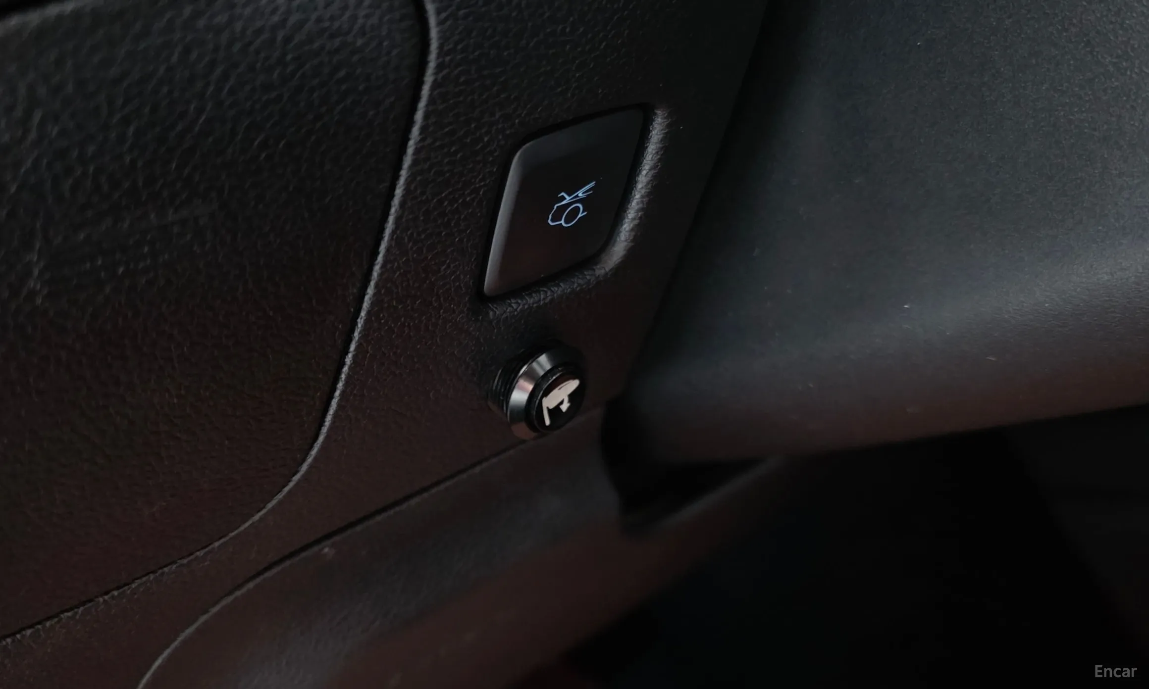 Ford Mustang превью 18