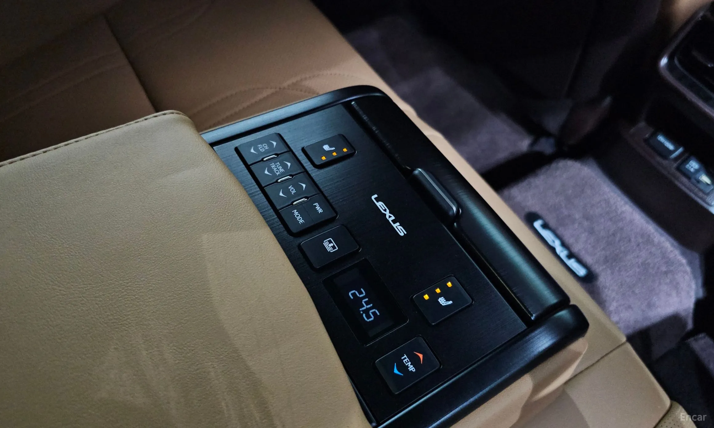 Lexus ES300h 7th Generation превью 18