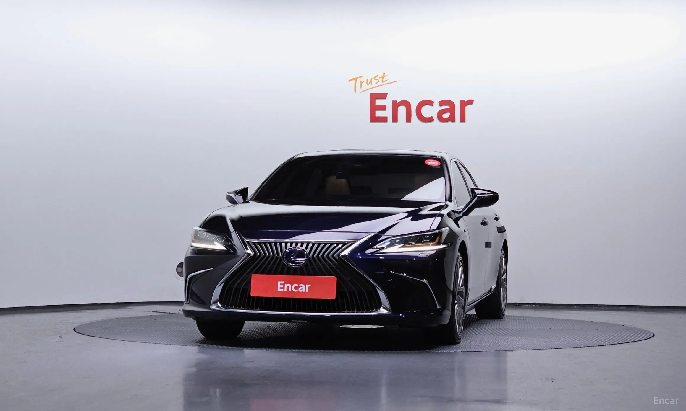 Lexus ES300h 7th Generation превью 3