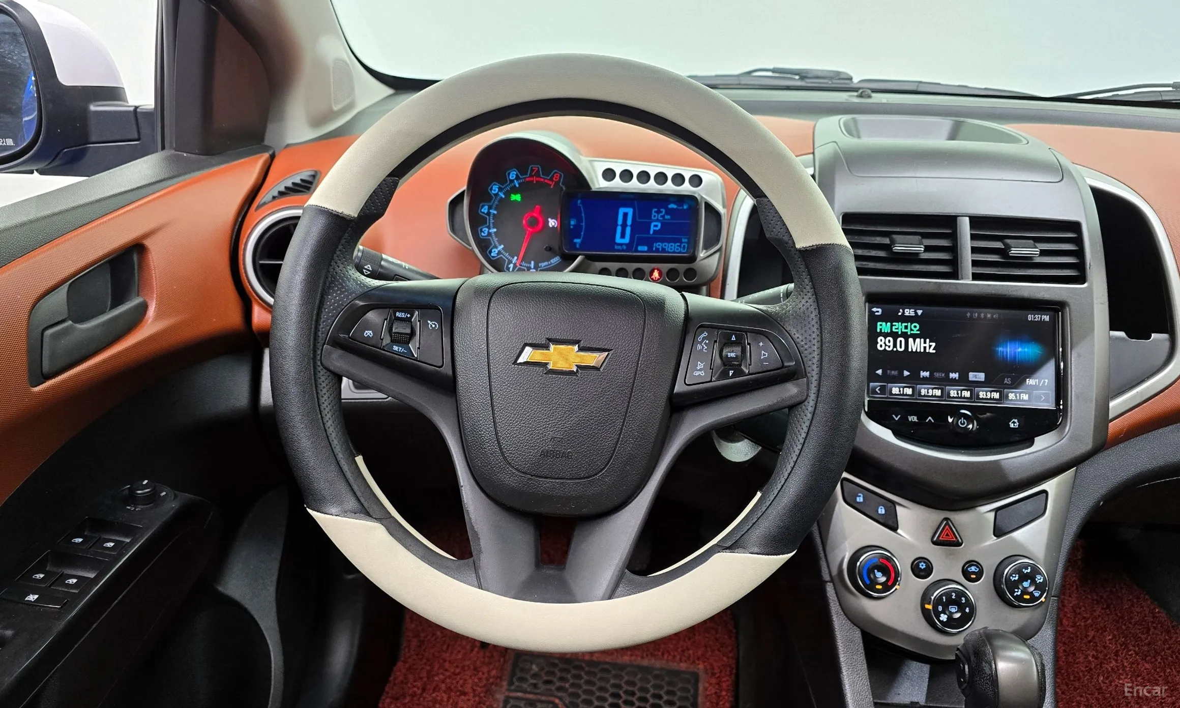 Chevrolet (GM Daewoo) Aveo Hatchback превью 14
