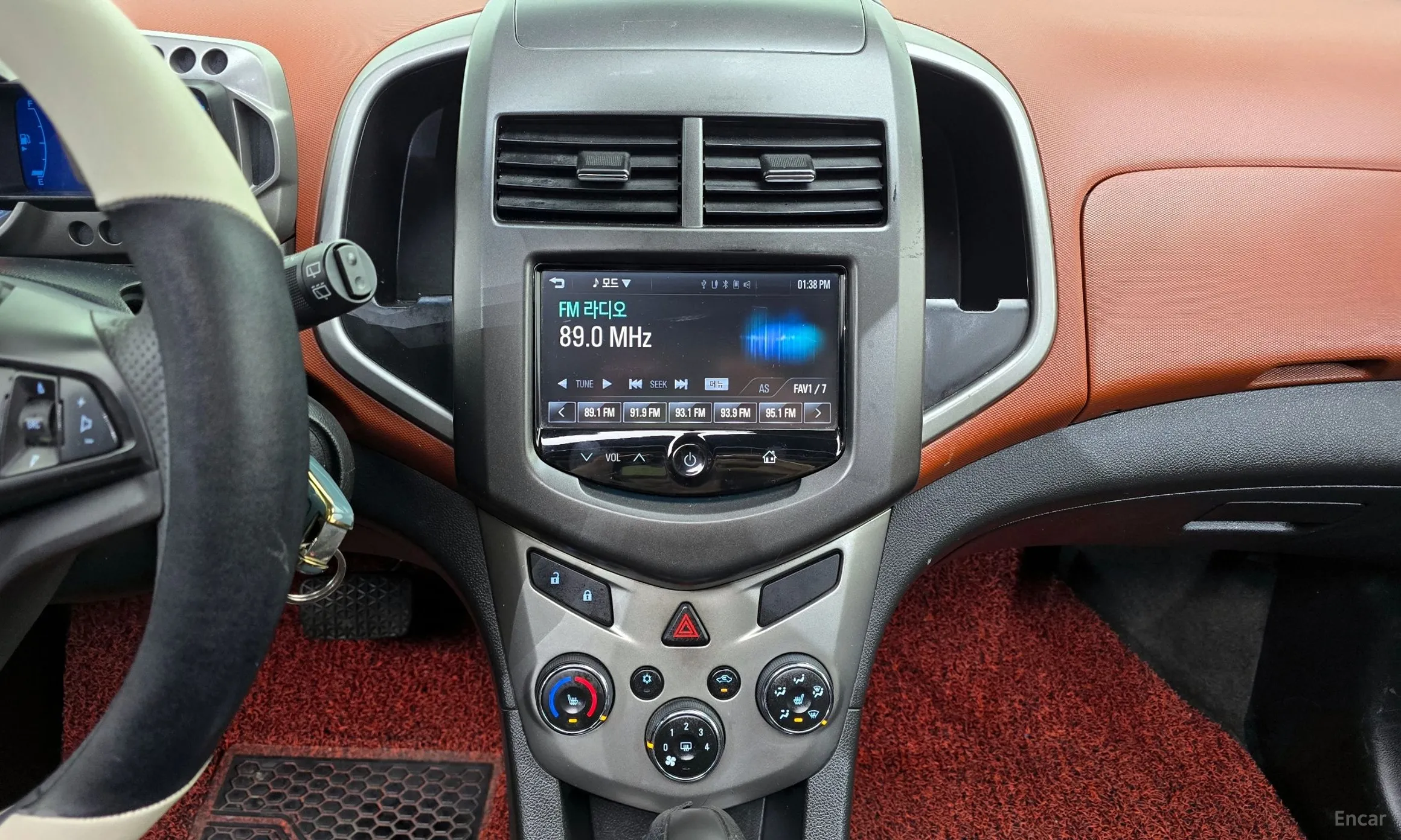 Chevrolet (GM Daewoo) Aveo Hatchback превью 15