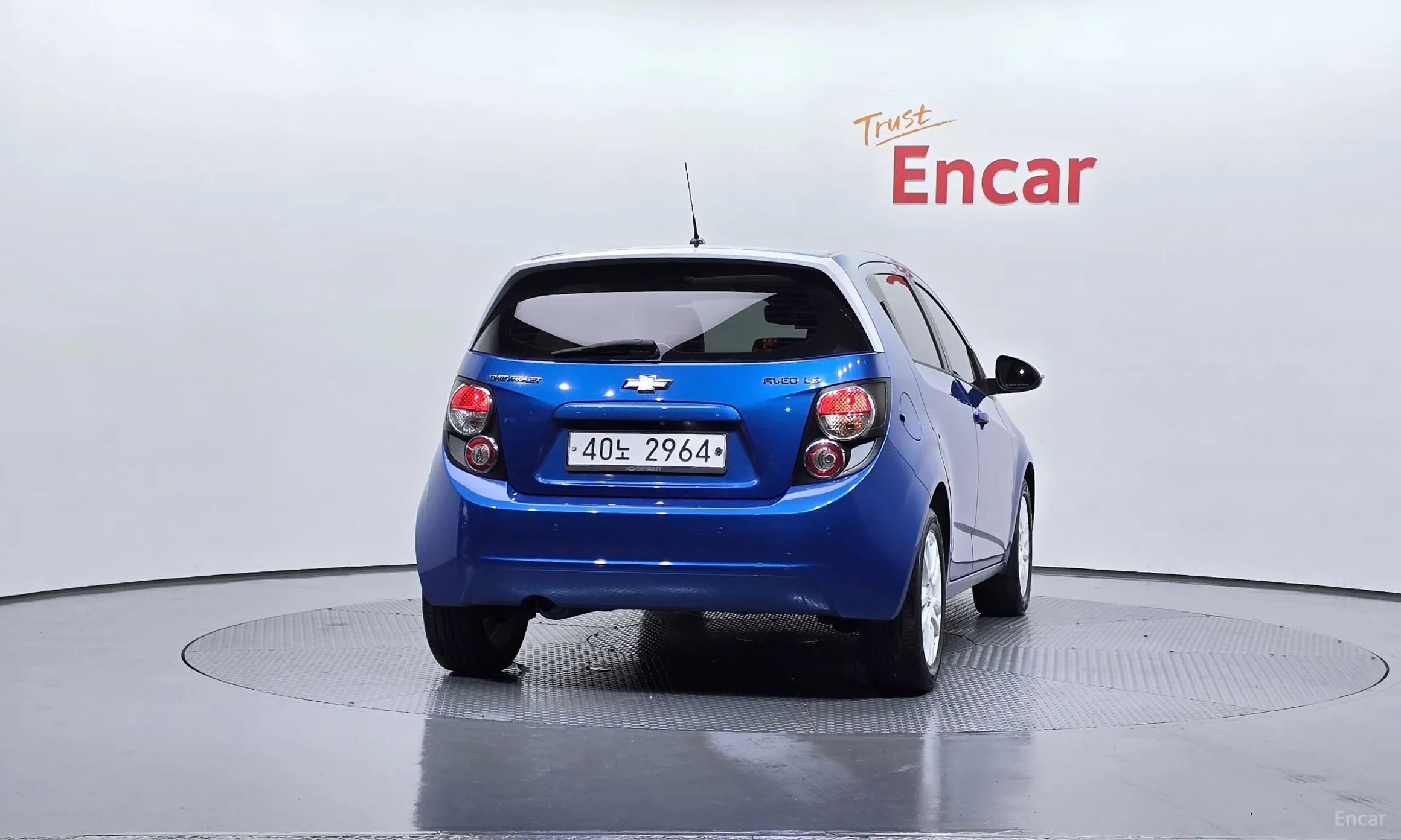 Chevrolet (GM Daewoo) Aveo Hatchback превью 4