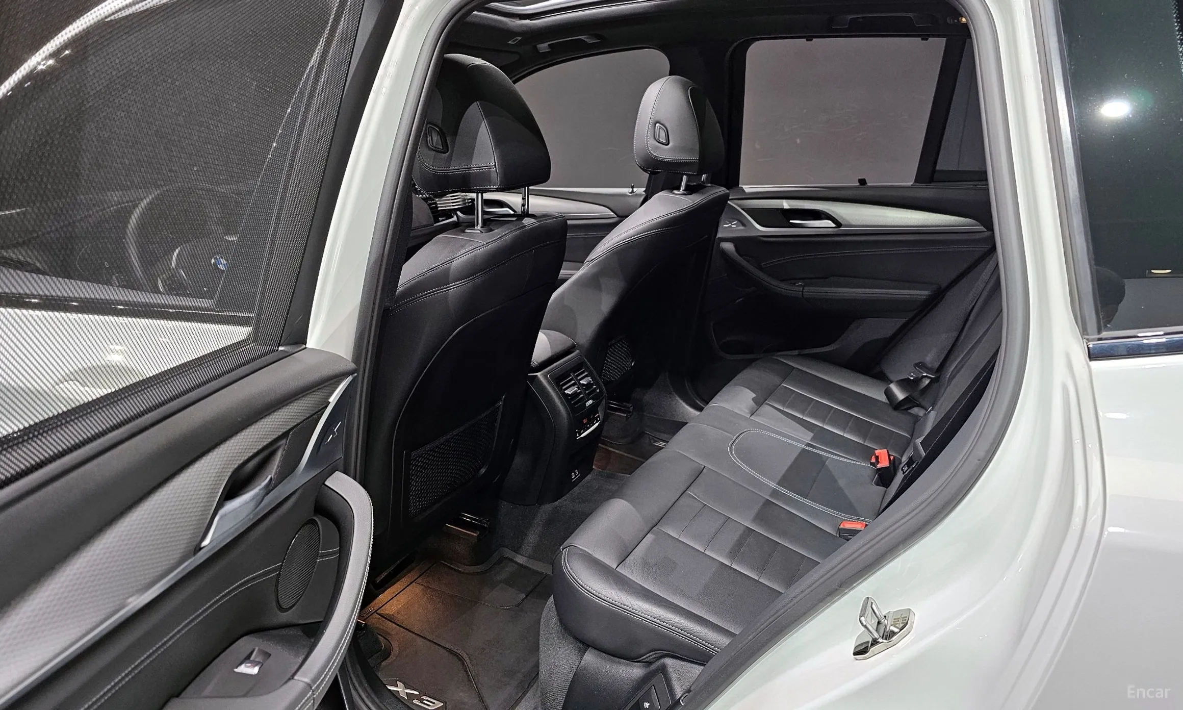BMW X3 (G01) превью 12