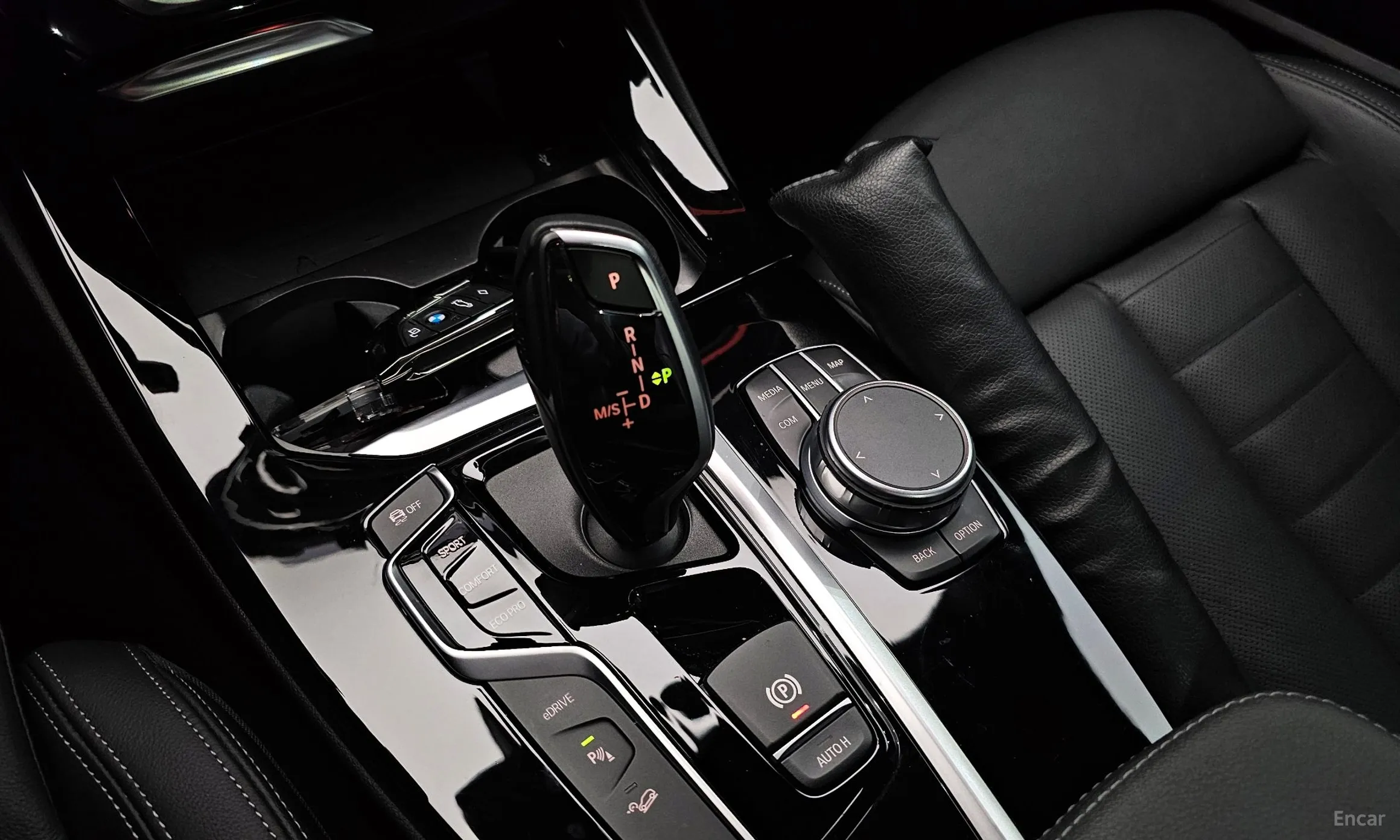 BMW X3 (G01) превью 9