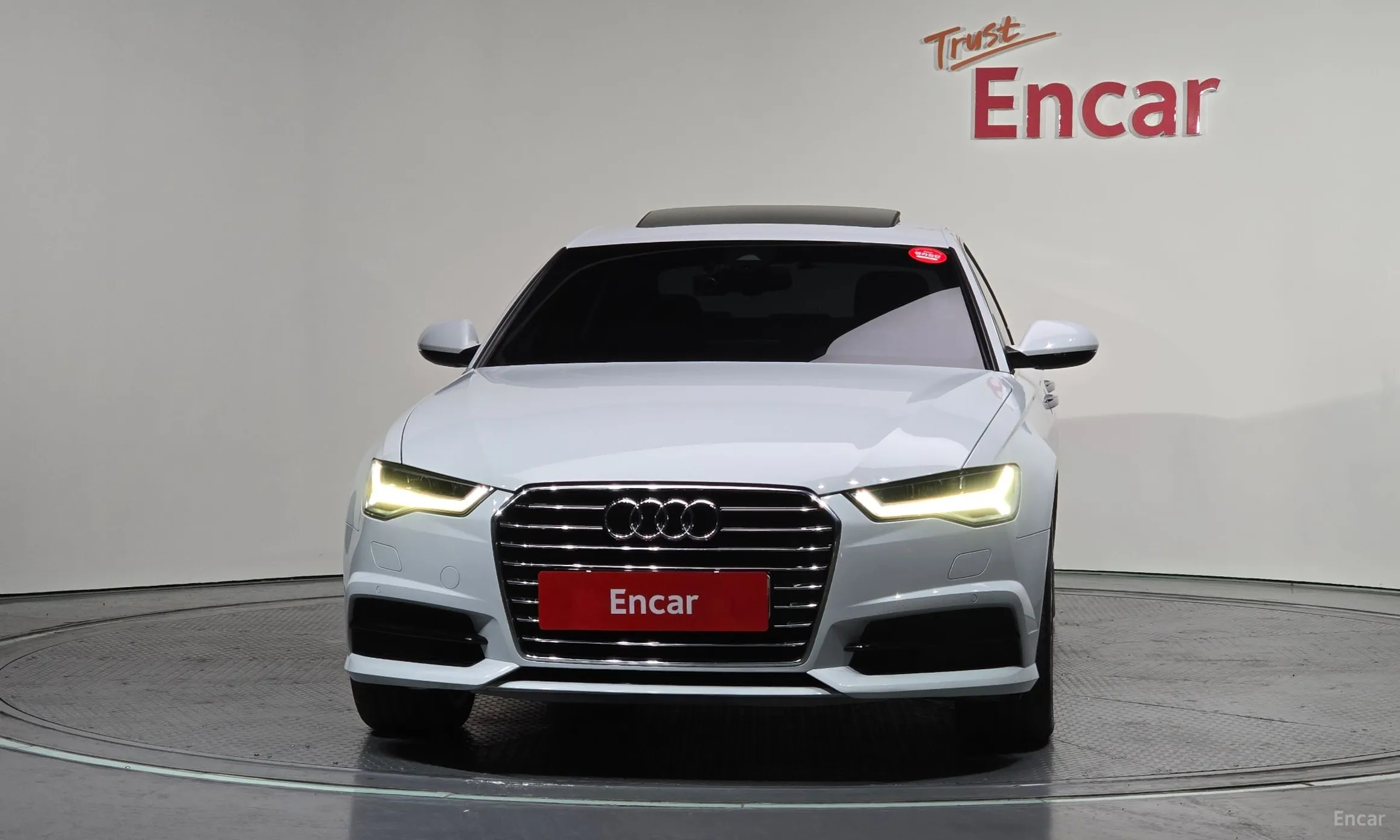 Audi New A6 превью 3