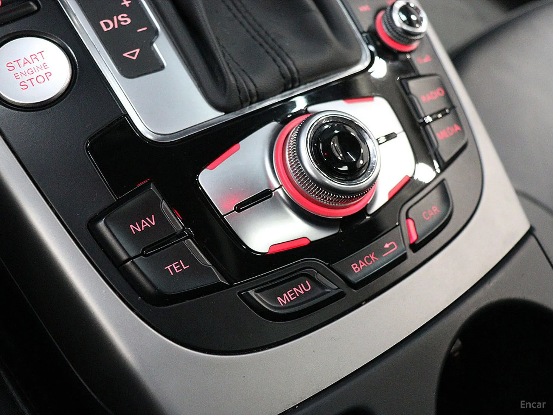 Audi New A4 превью 11