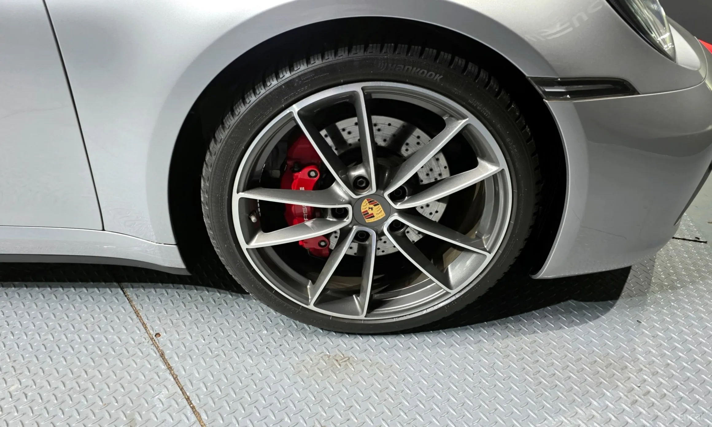 Porsche 911 (992) превью 5