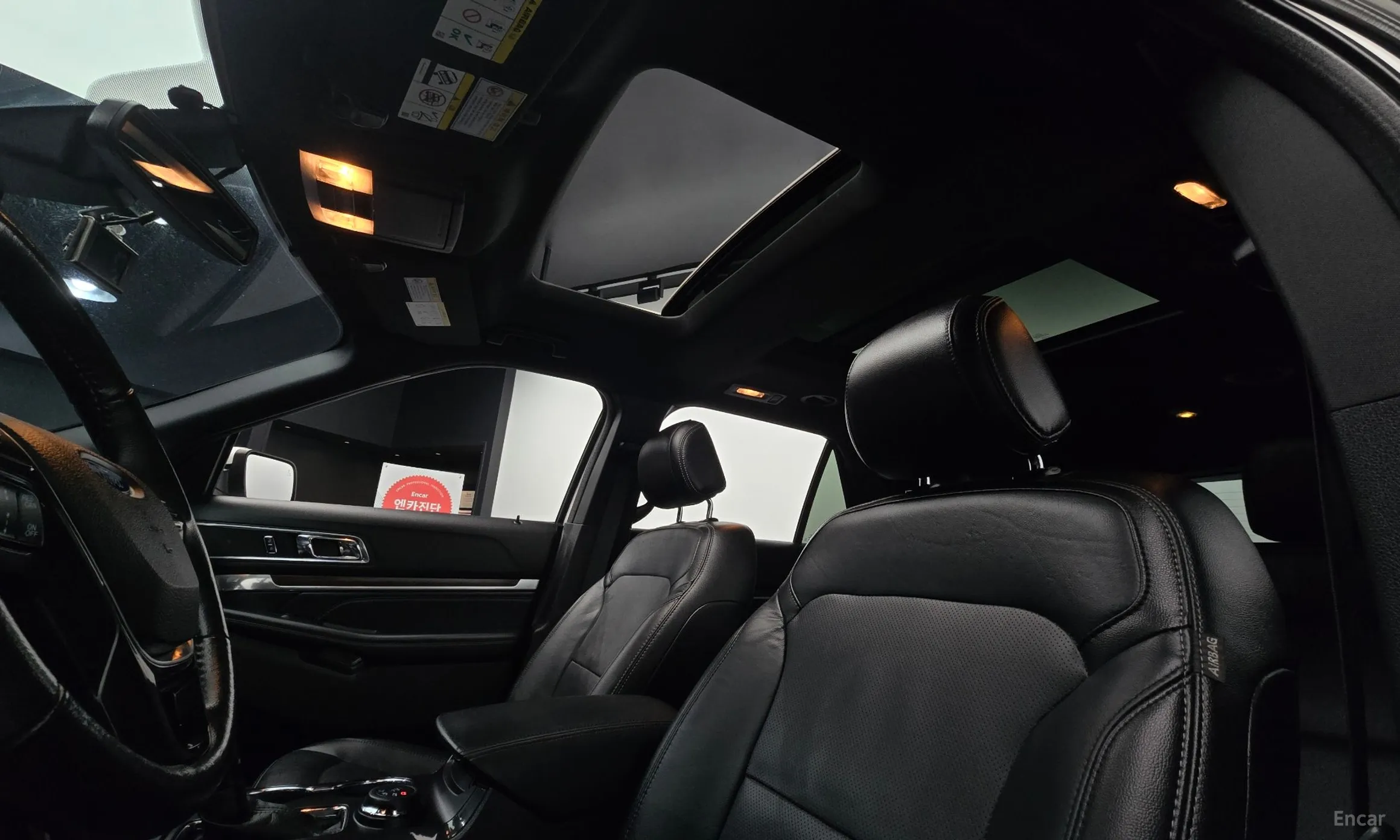Ford Explorer превью 19