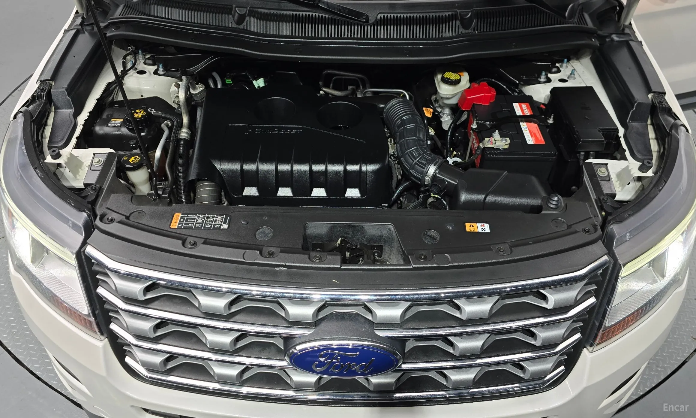 Ford Explorer превью 6