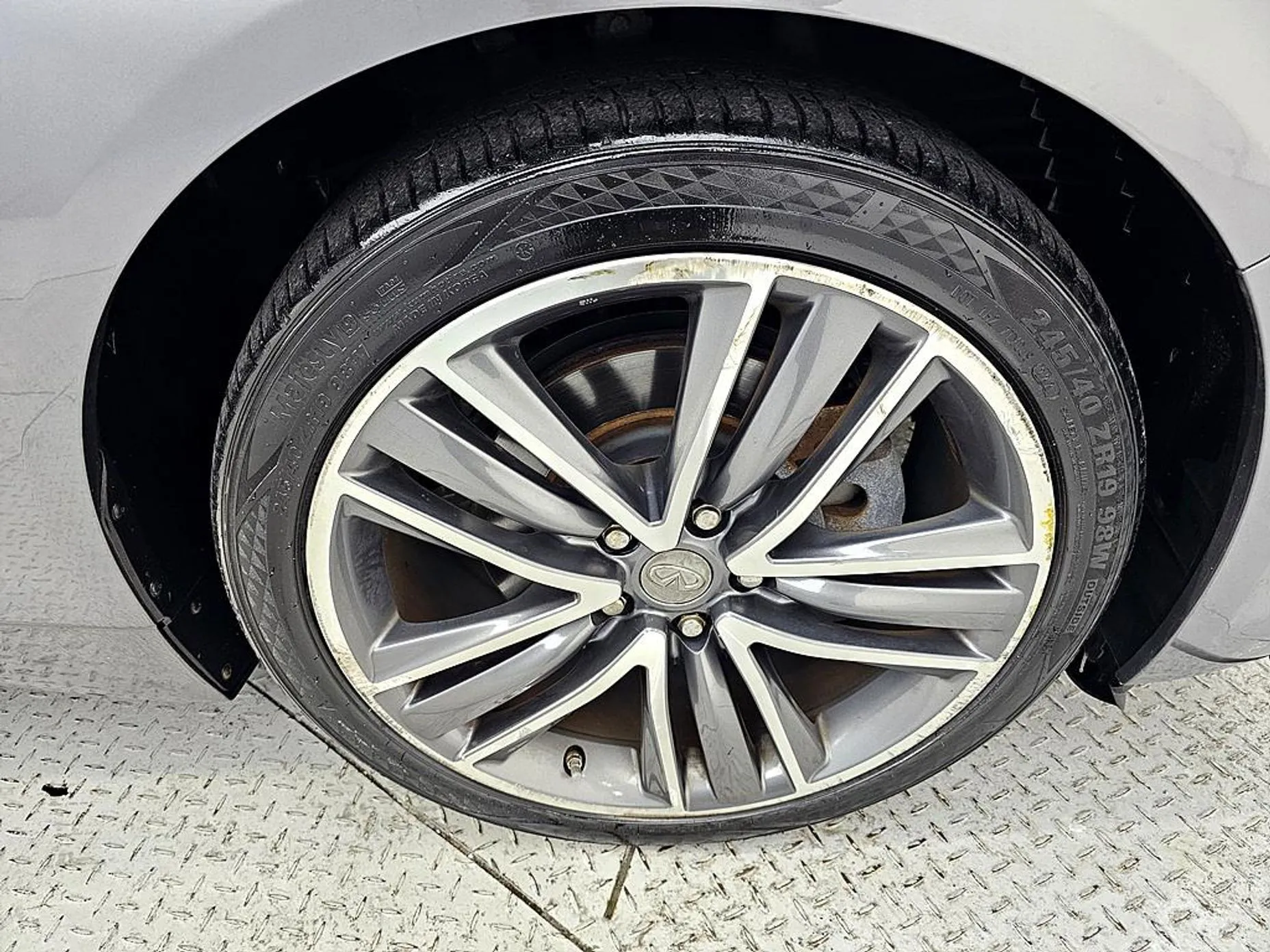 Infiniti Q50 превью 20