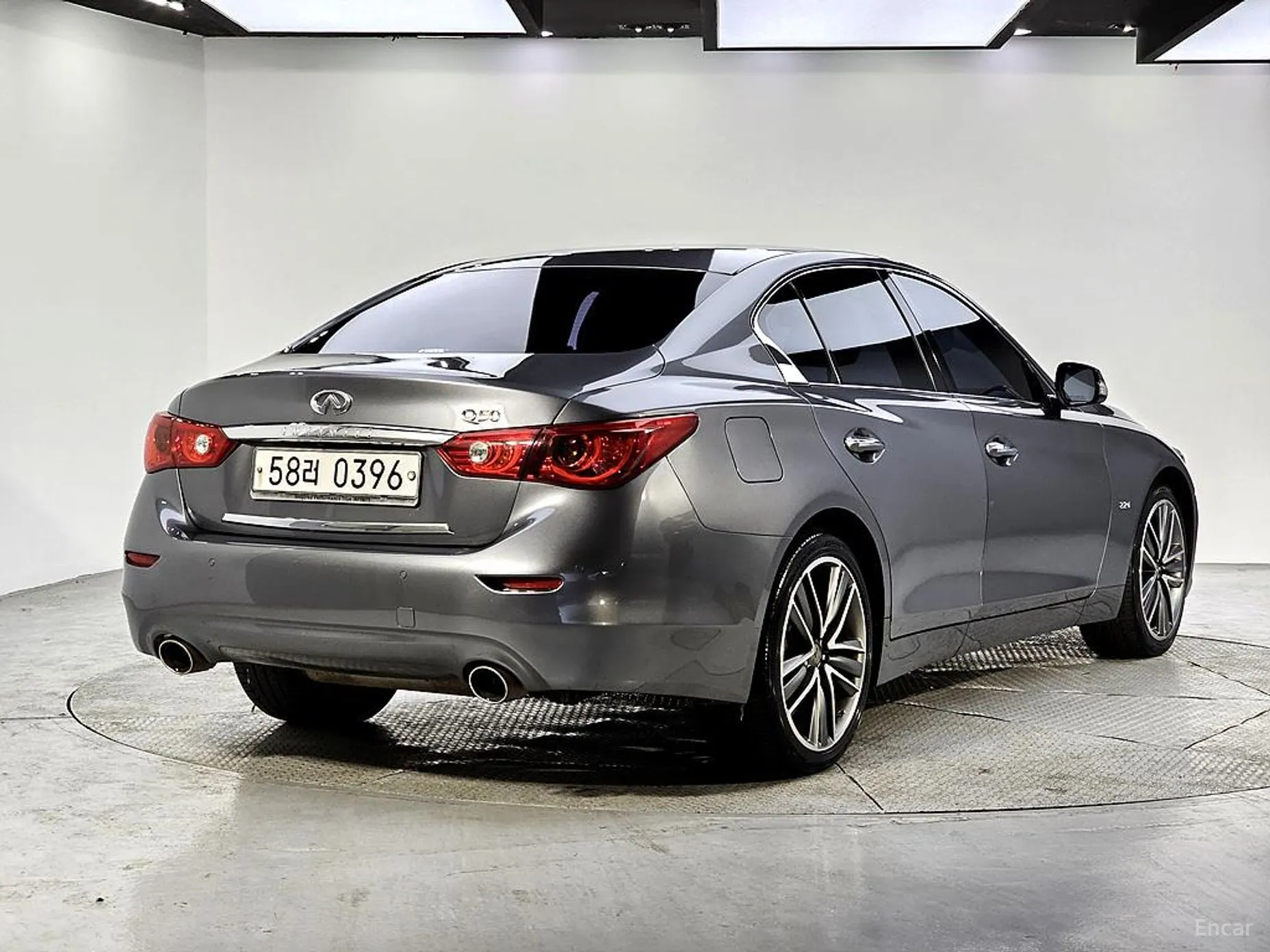 Infiniti Q50 превью 4