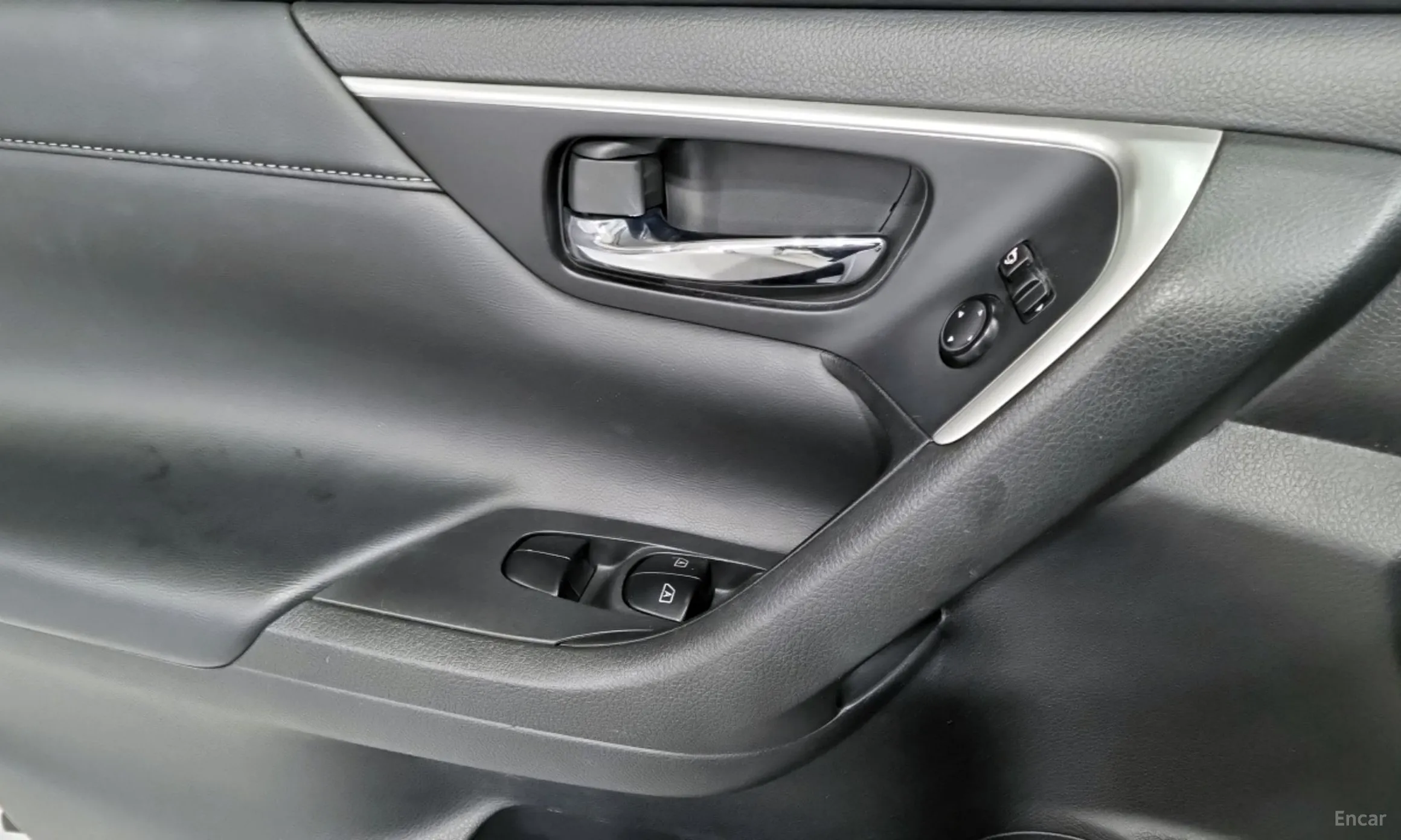 Nissan Altima превью 15