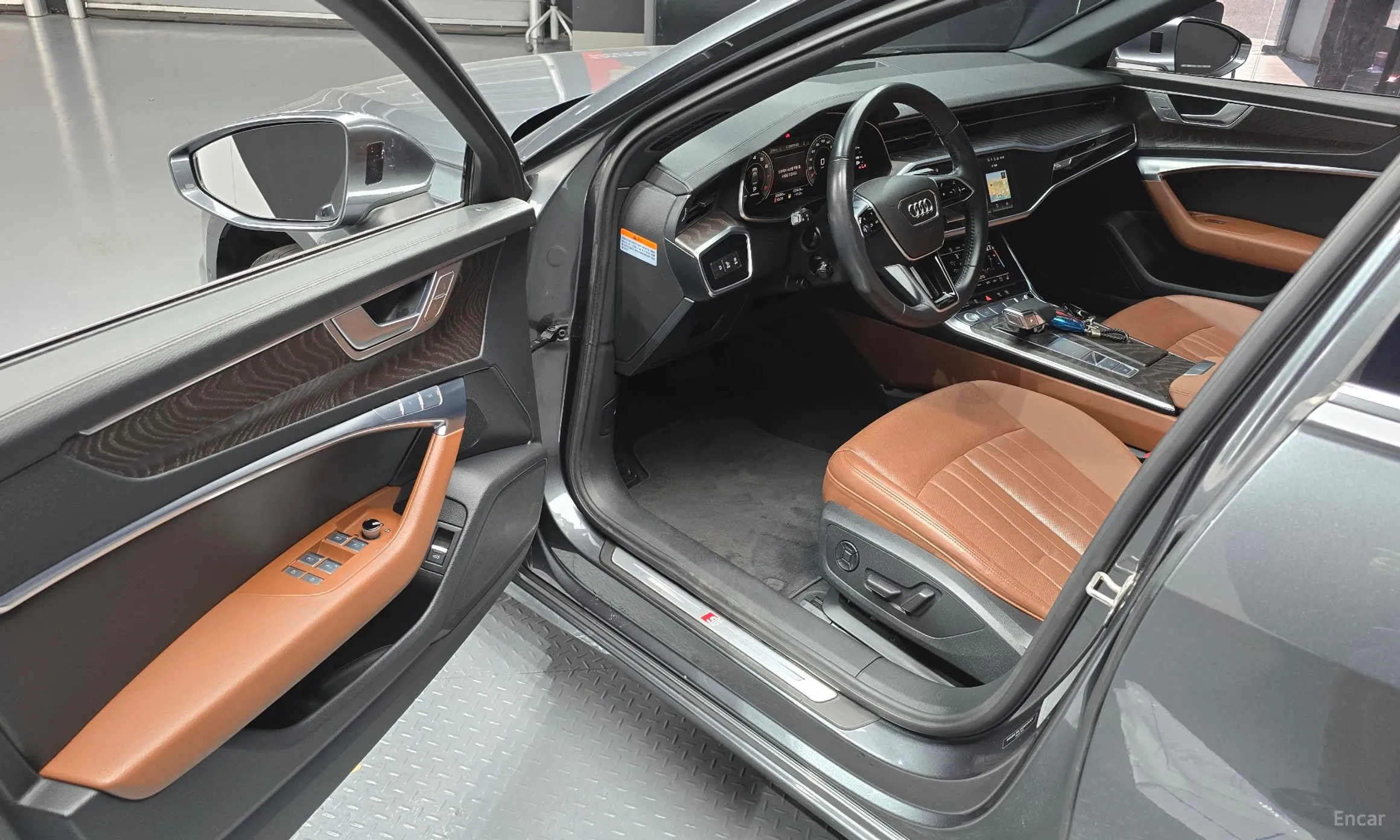 Audi A6 (C8) превью 11