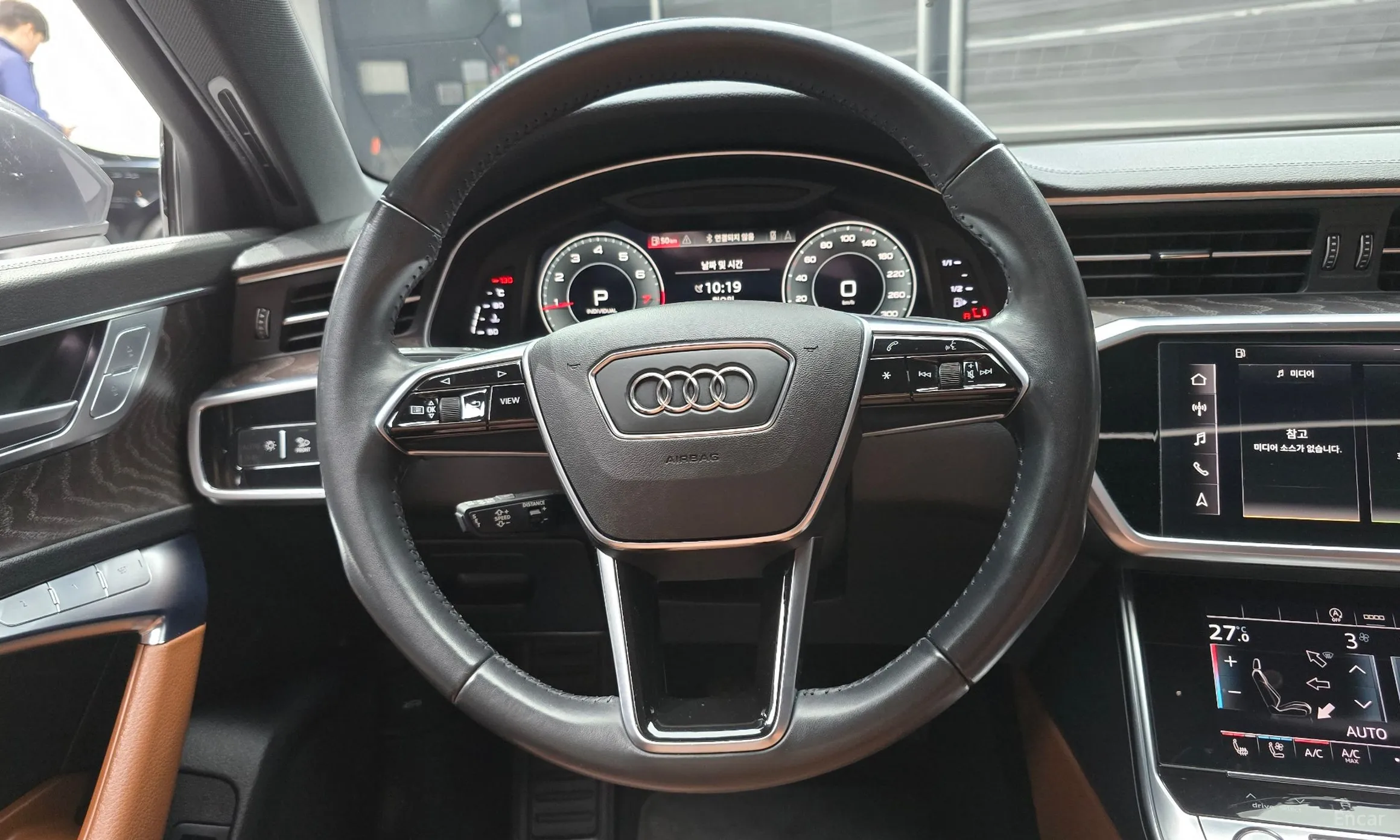 Audi A6 (C8) превью 13