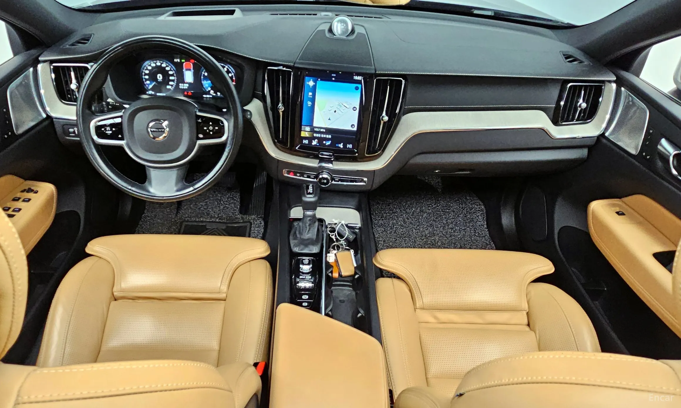 Volvo XC60 Gen 2 превью 7