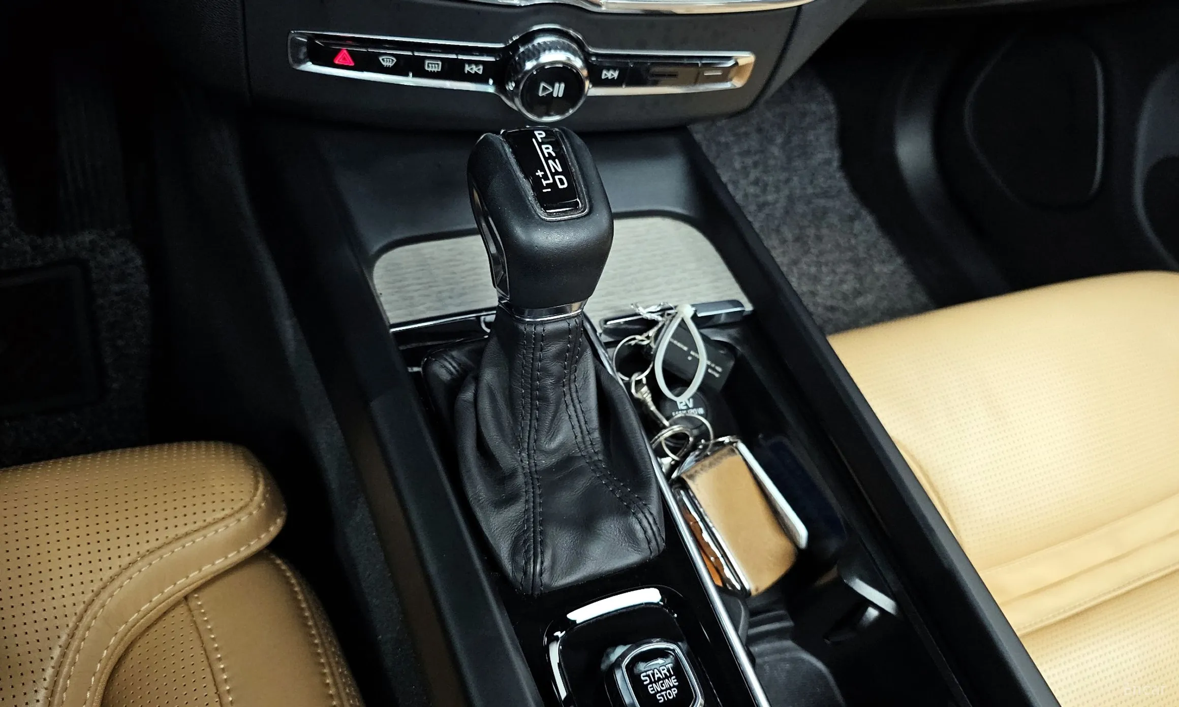 Volvo XC60 Gen 2 превью 9