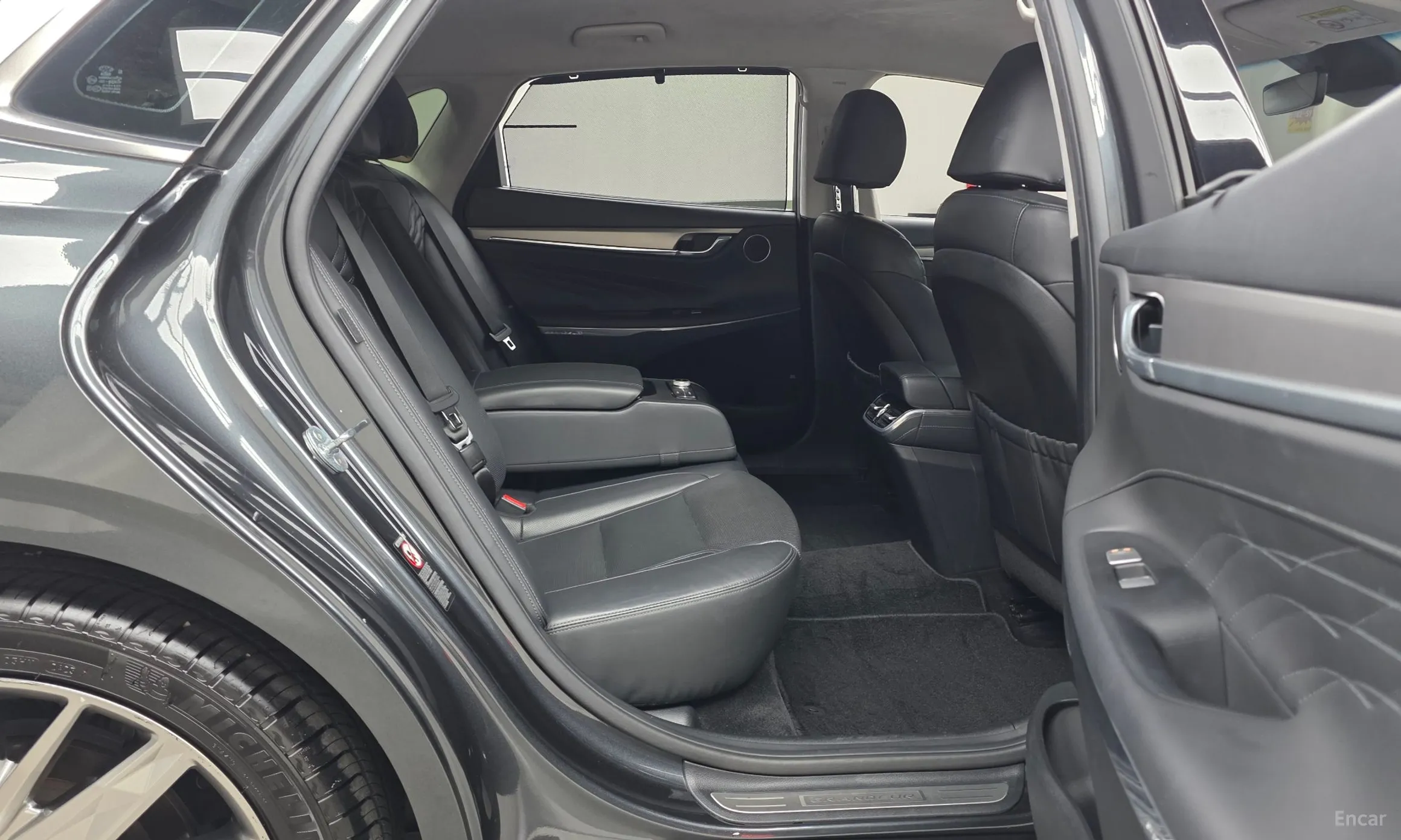 Hyundai Grandeur IG превью 12