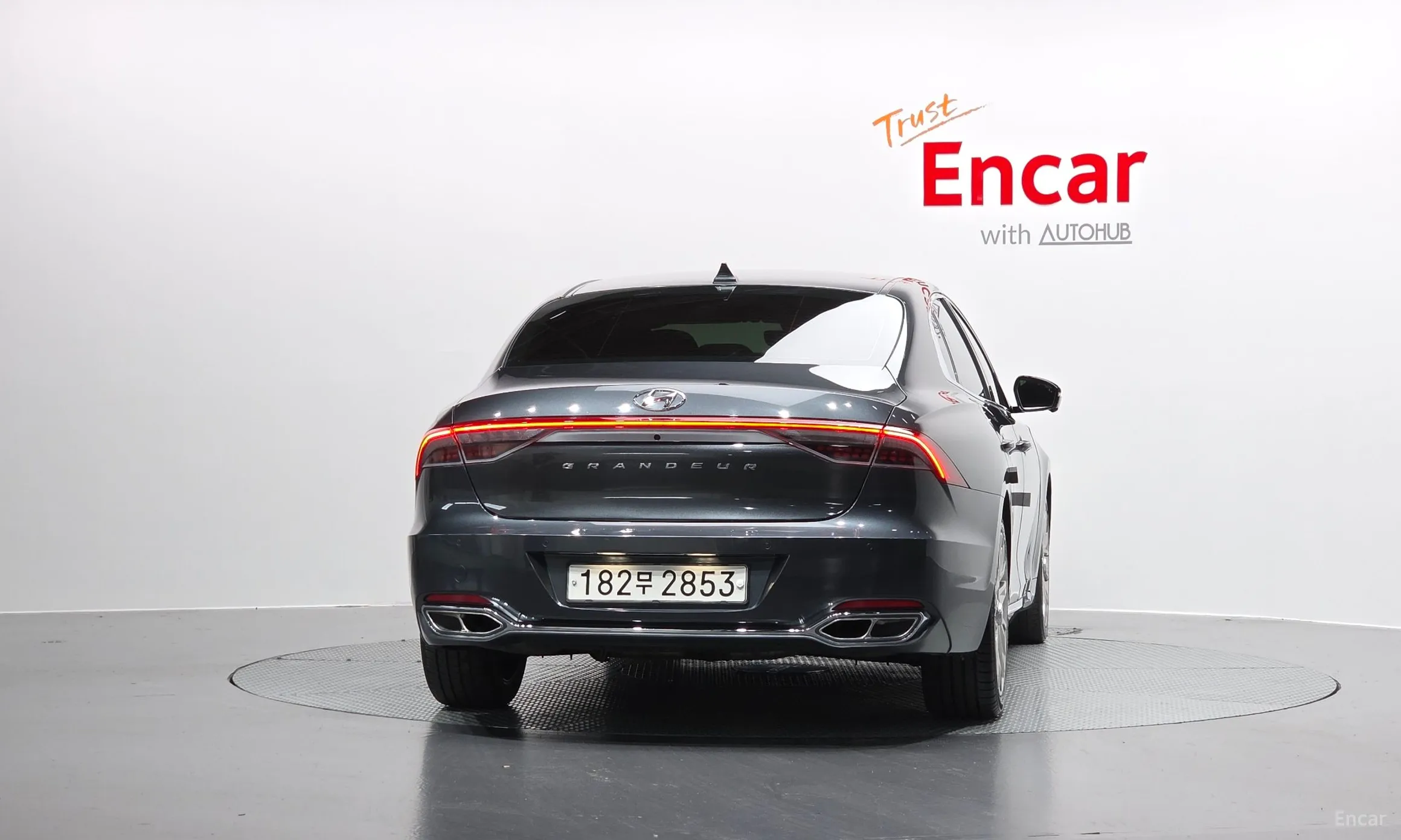 Hyundai Grandeur IG превью 4