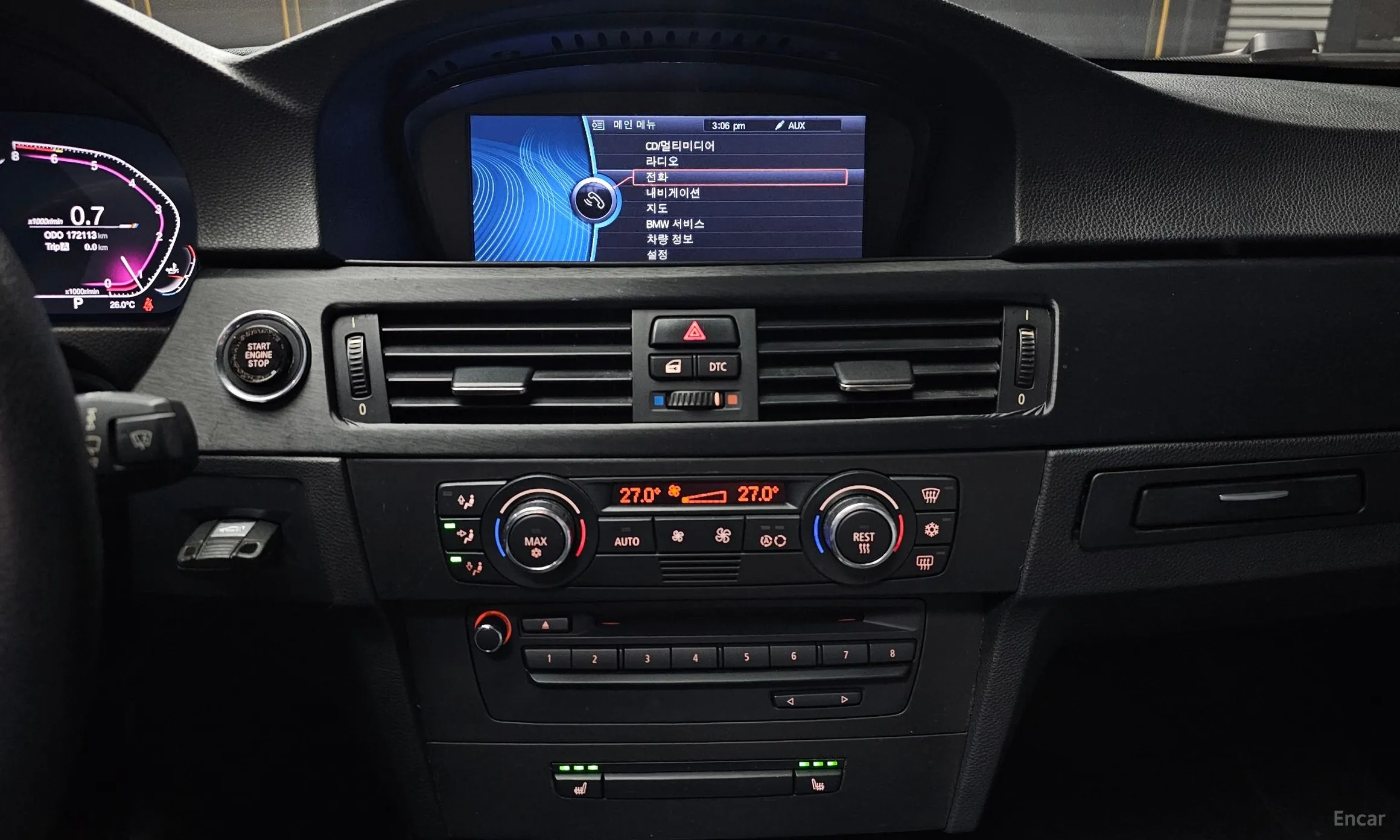 BMW 3 Series (E90) превью 14
