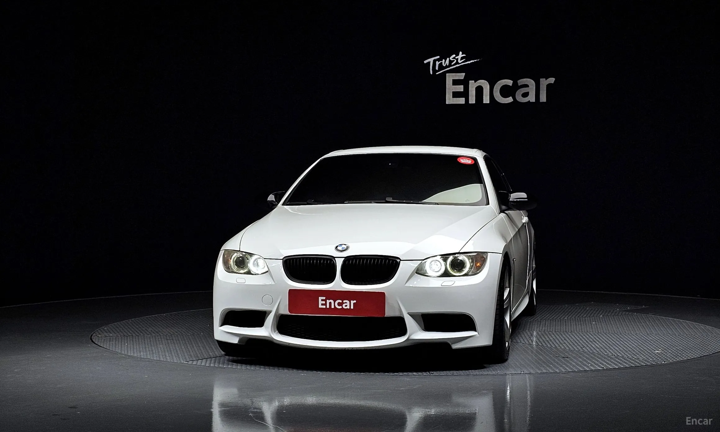 BMW 3 Series (E90) превью 3