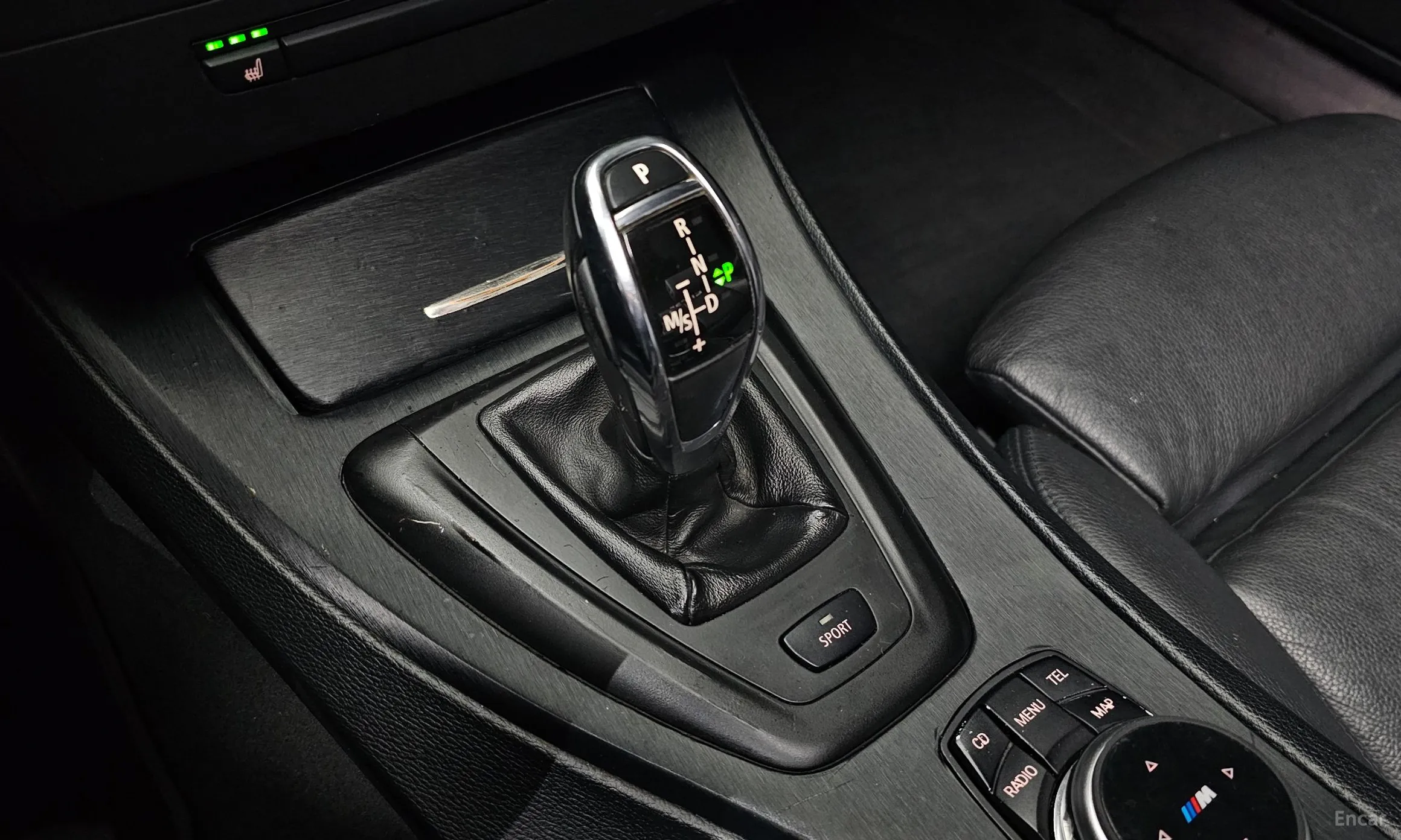 BMW 3 Series (E90) превью 9