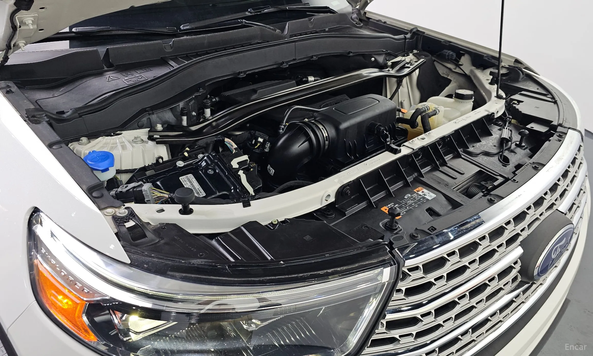 Ford Explorer 6th Generation превью 6