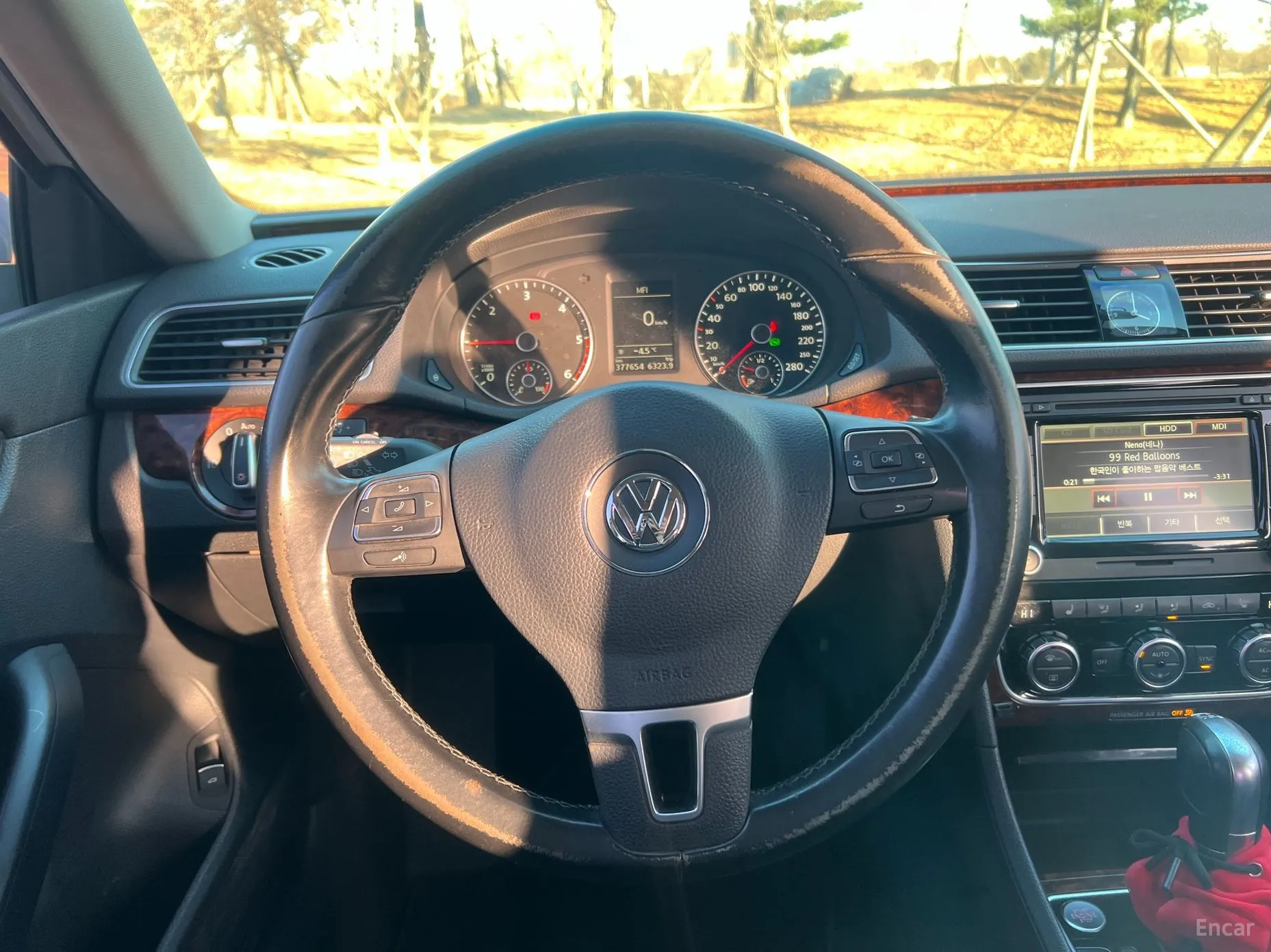 Volkswagen The New Passat превью 8