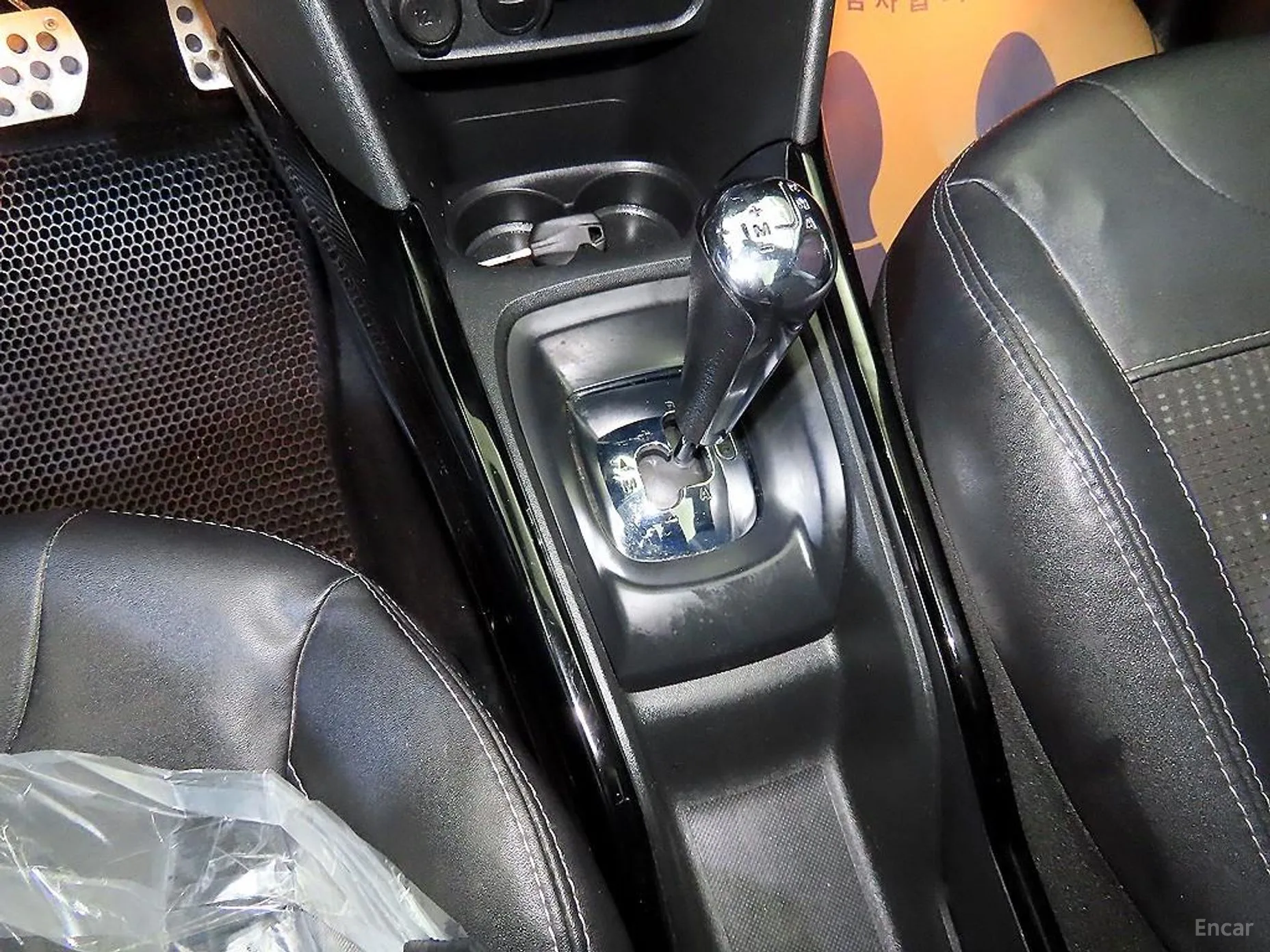 Peugeot 2008. превью 12