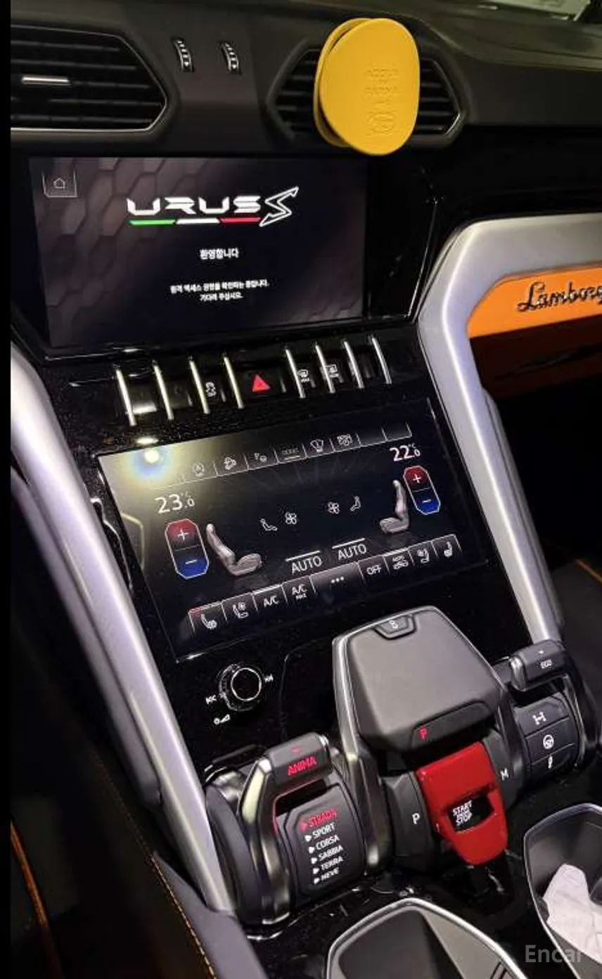 Lamborghini Urus превью 3