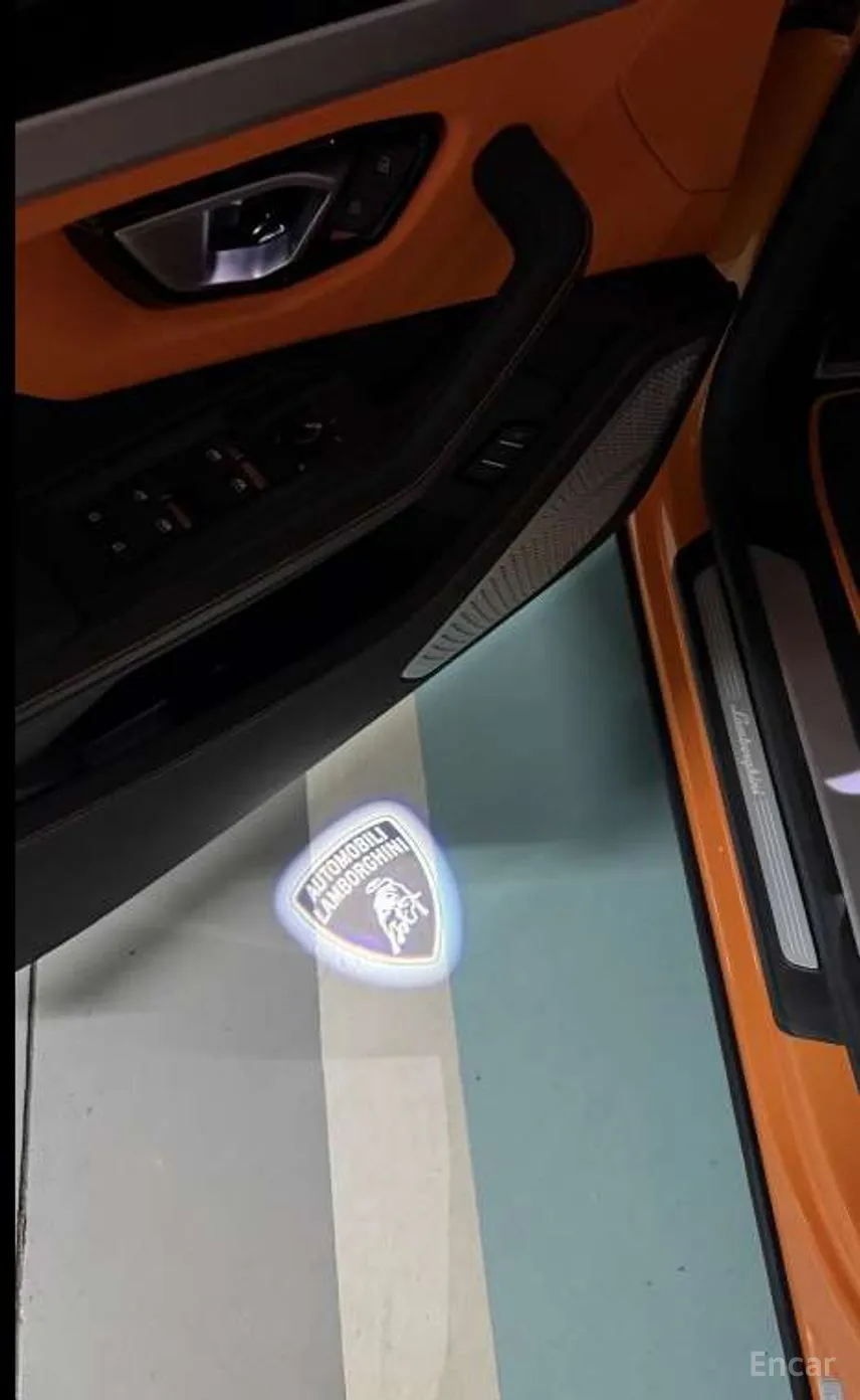 Lamborghini Urus превью 8