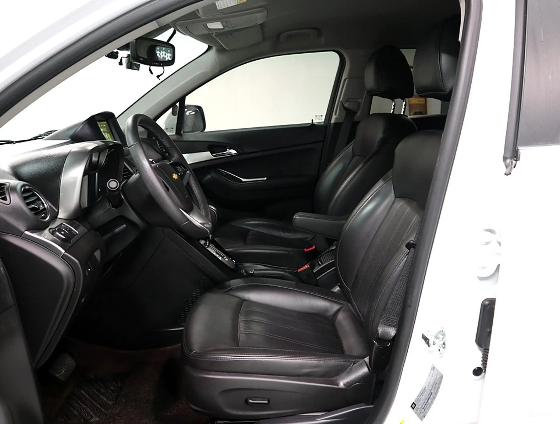 Chevrolet (GM Daewoo) Orlando превью 8