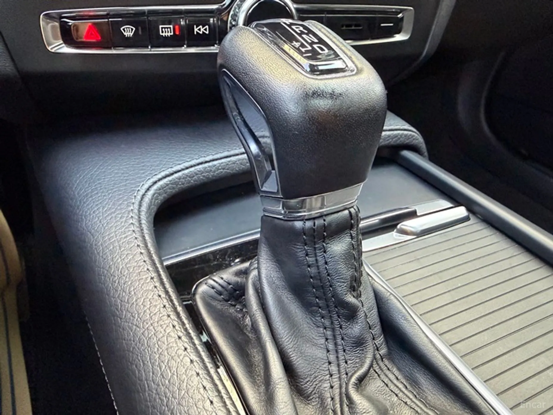 Volvo S90 превью 9