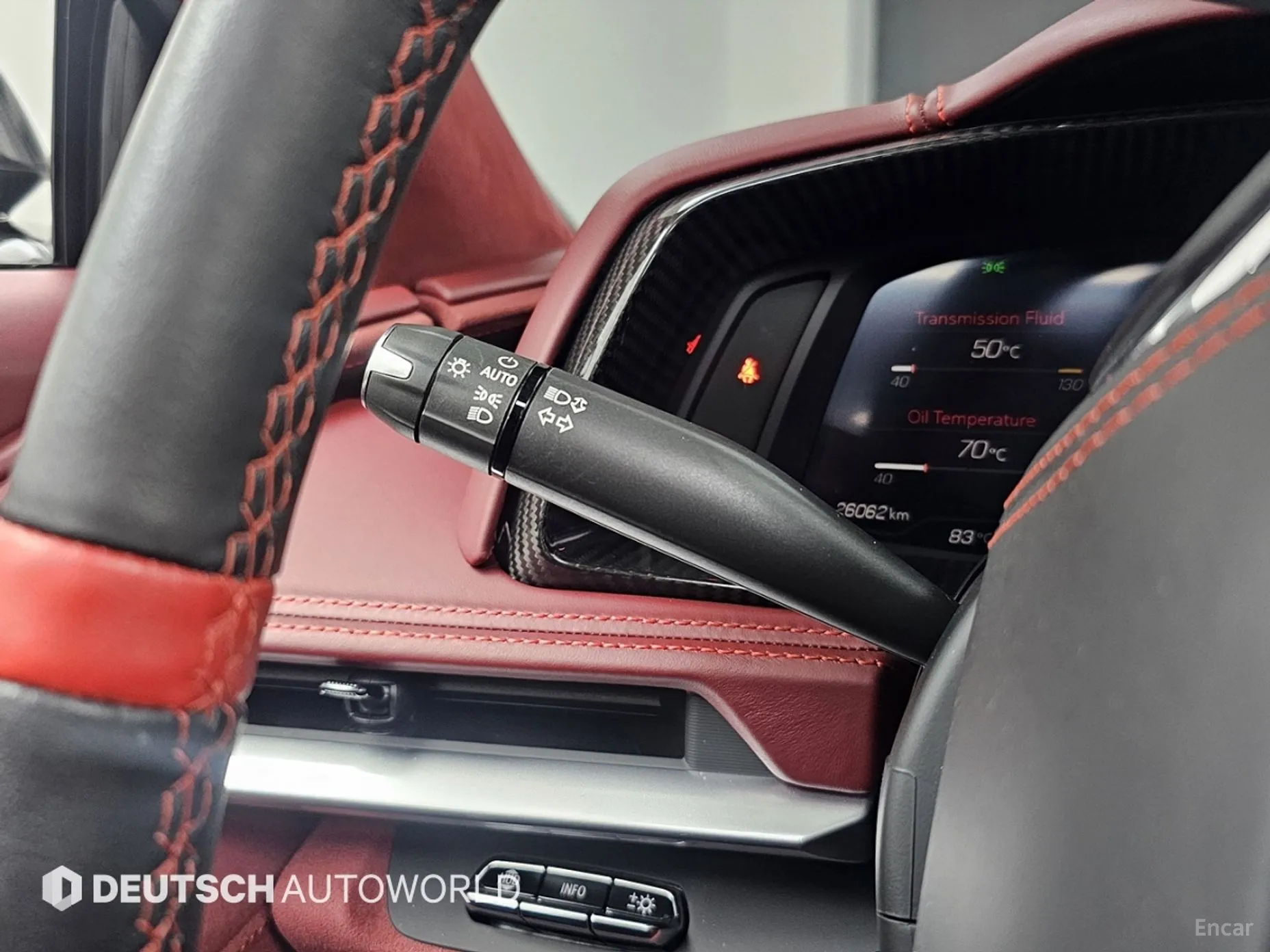 Chevrolet Corvette превью 16