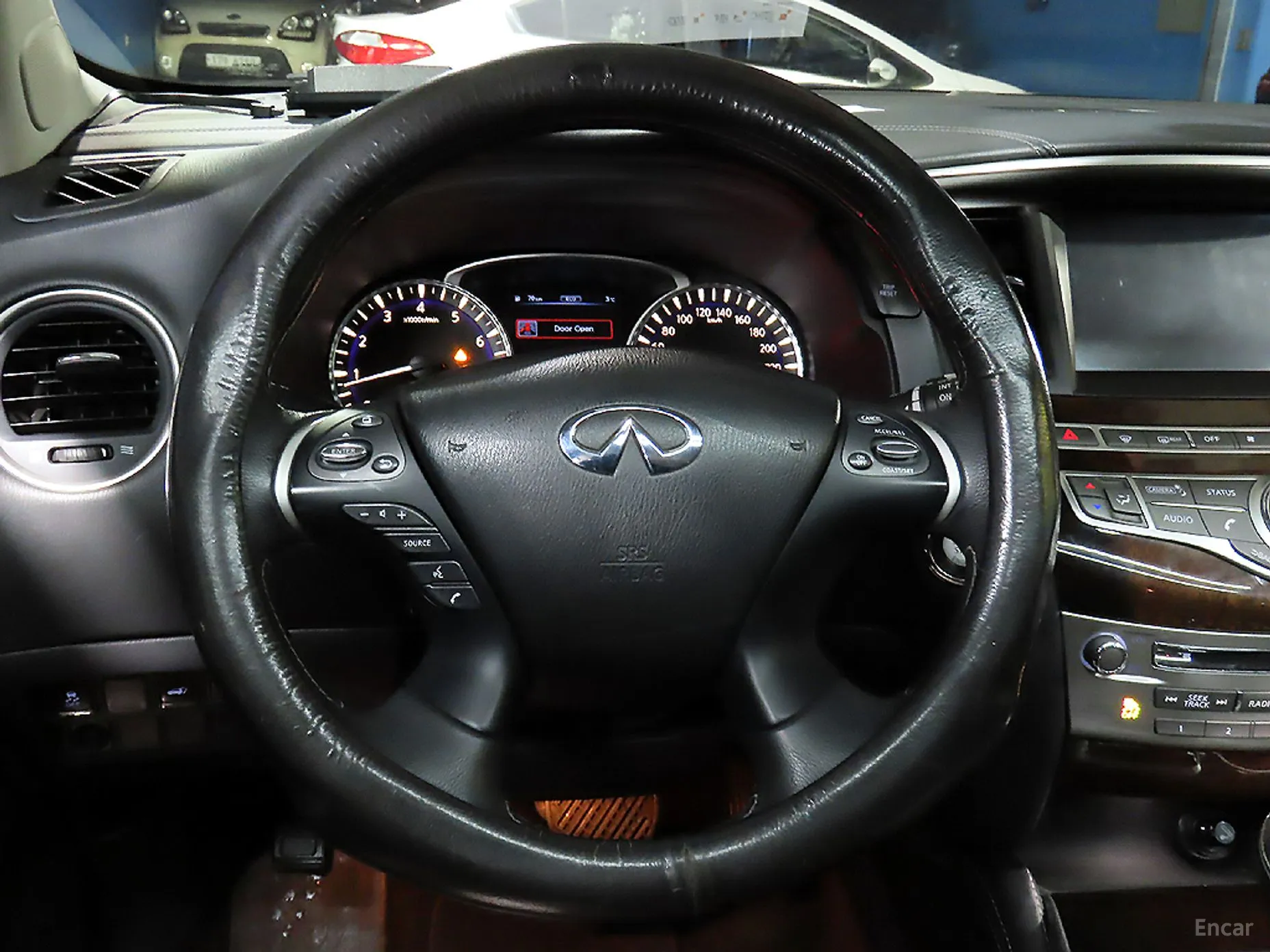 Infiniti QX60 превью 11