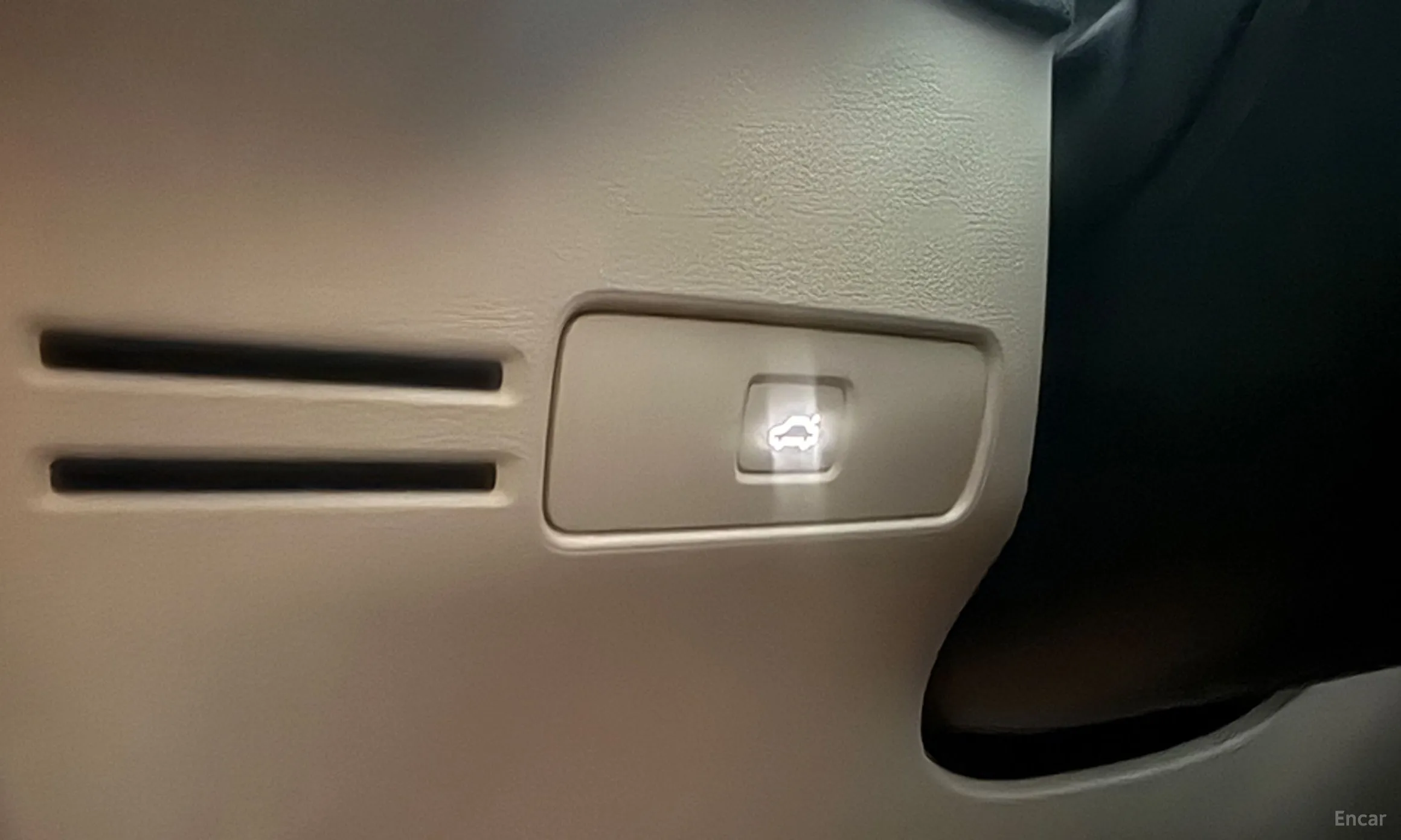Volvo XC40 превью 15