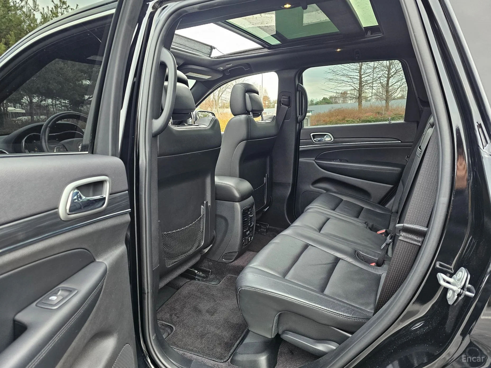 Jeep Grand Cherokee превью 11