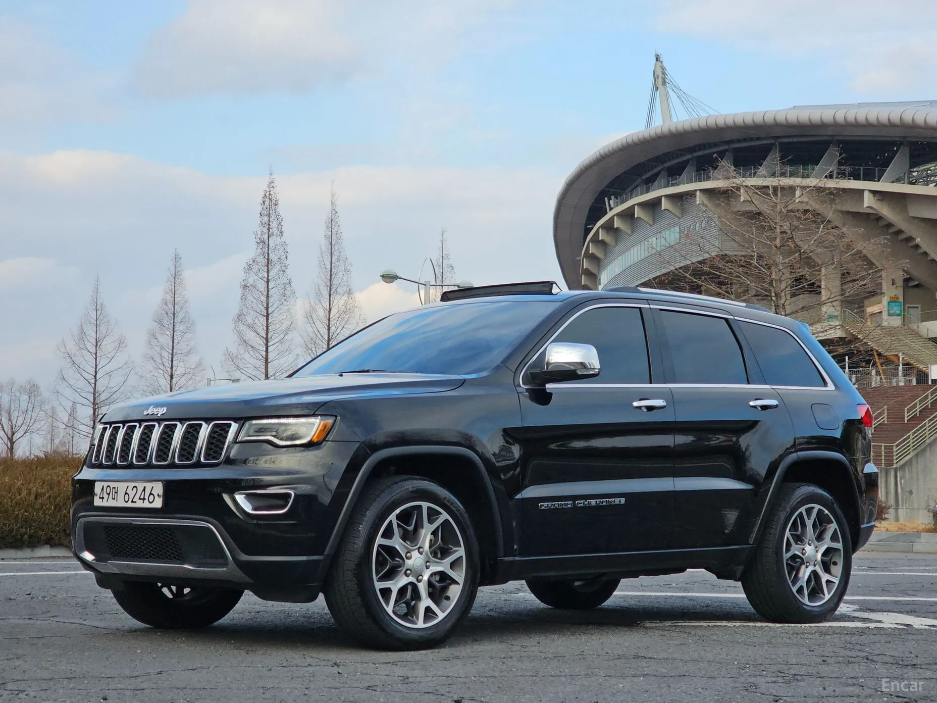 Jeep Grand Cherokee превью 2