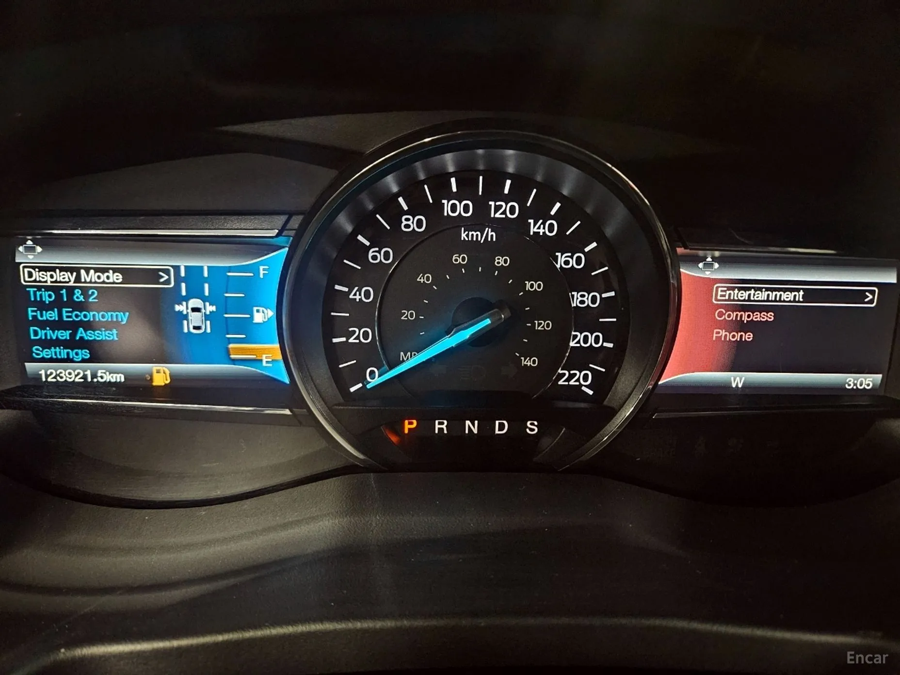 Ford Explorer превью 8