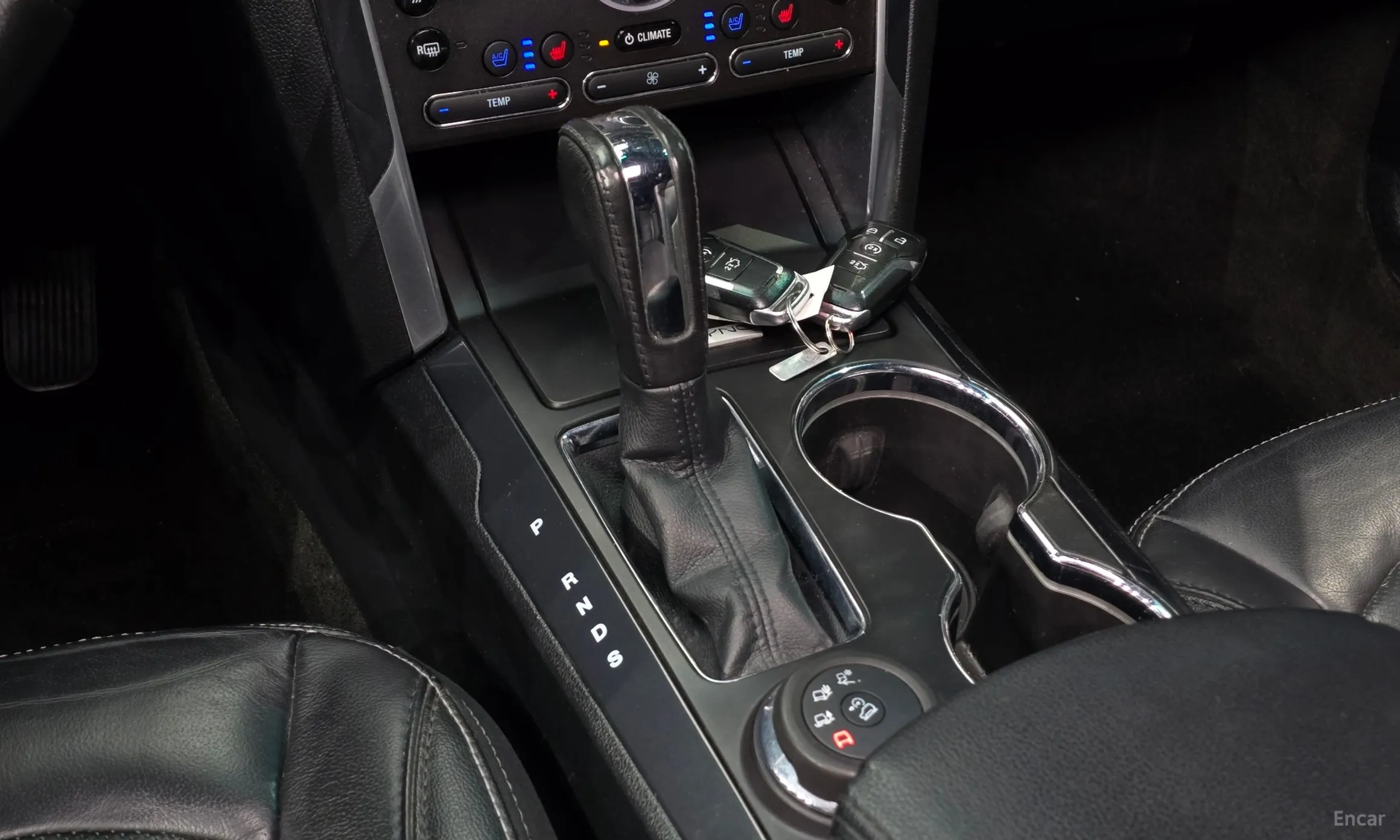 Ford Explorer превью 9