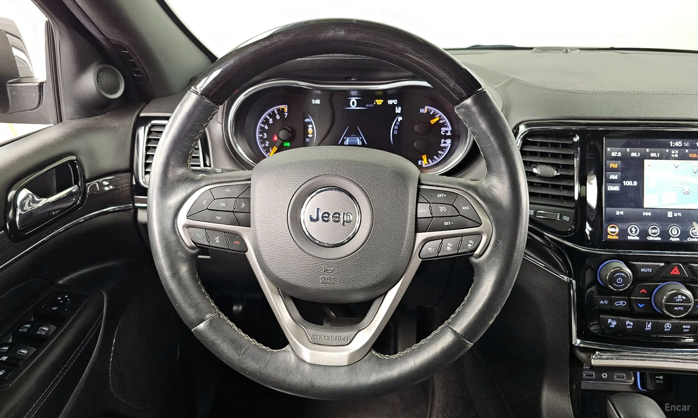 Jeep Grand Cherokee превью 13