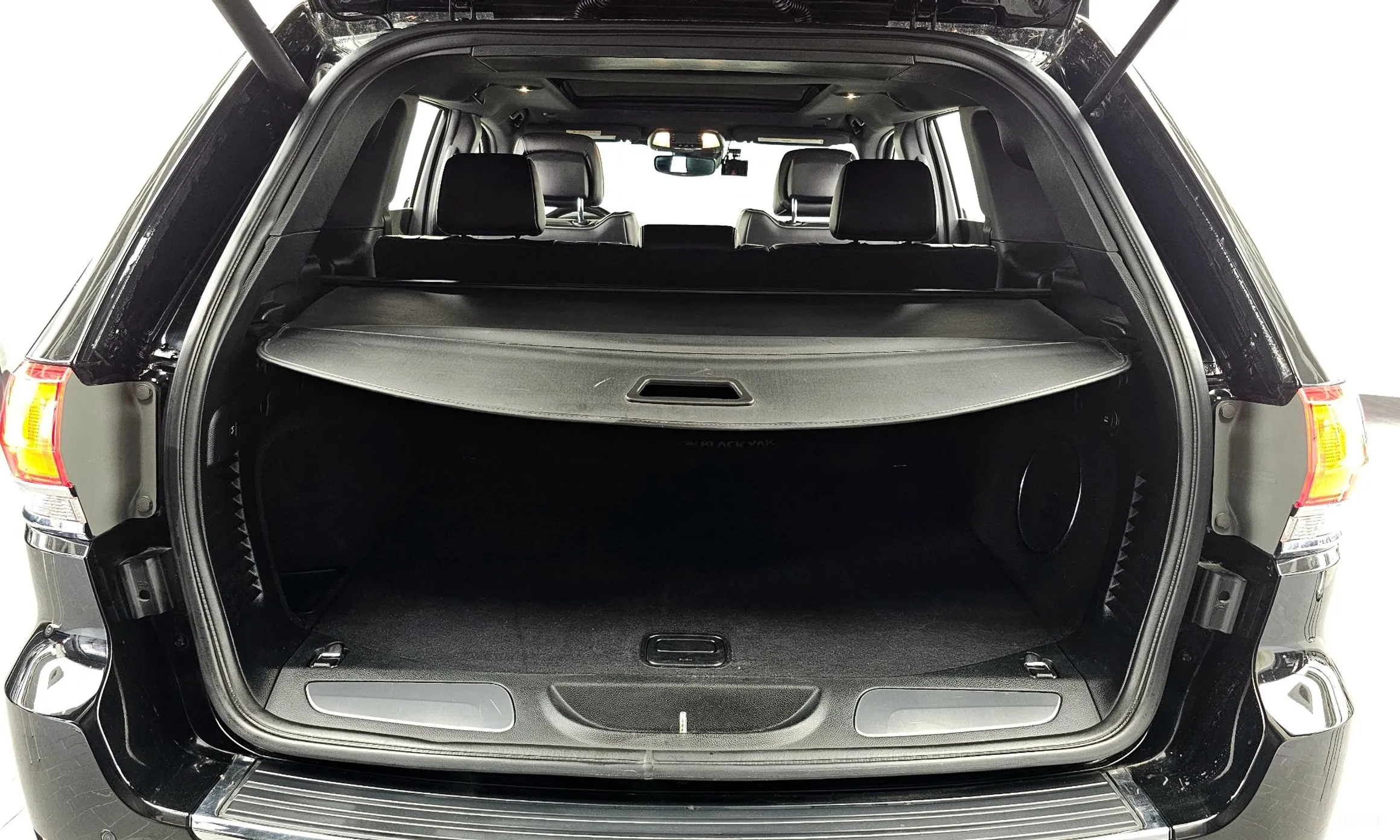 Jeep Grand Cherokee превью 20