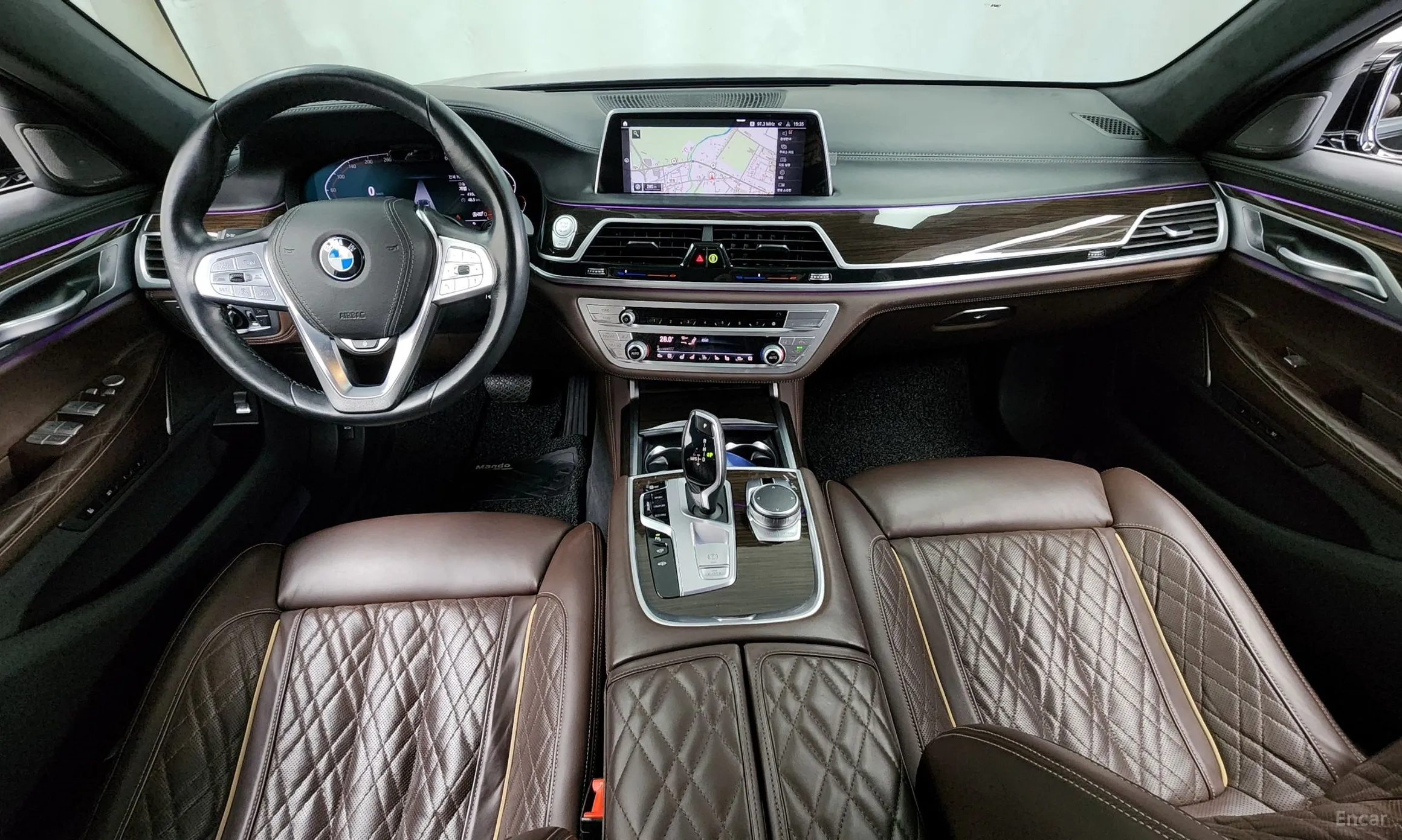 BMW 7 Series (G11) превью 7