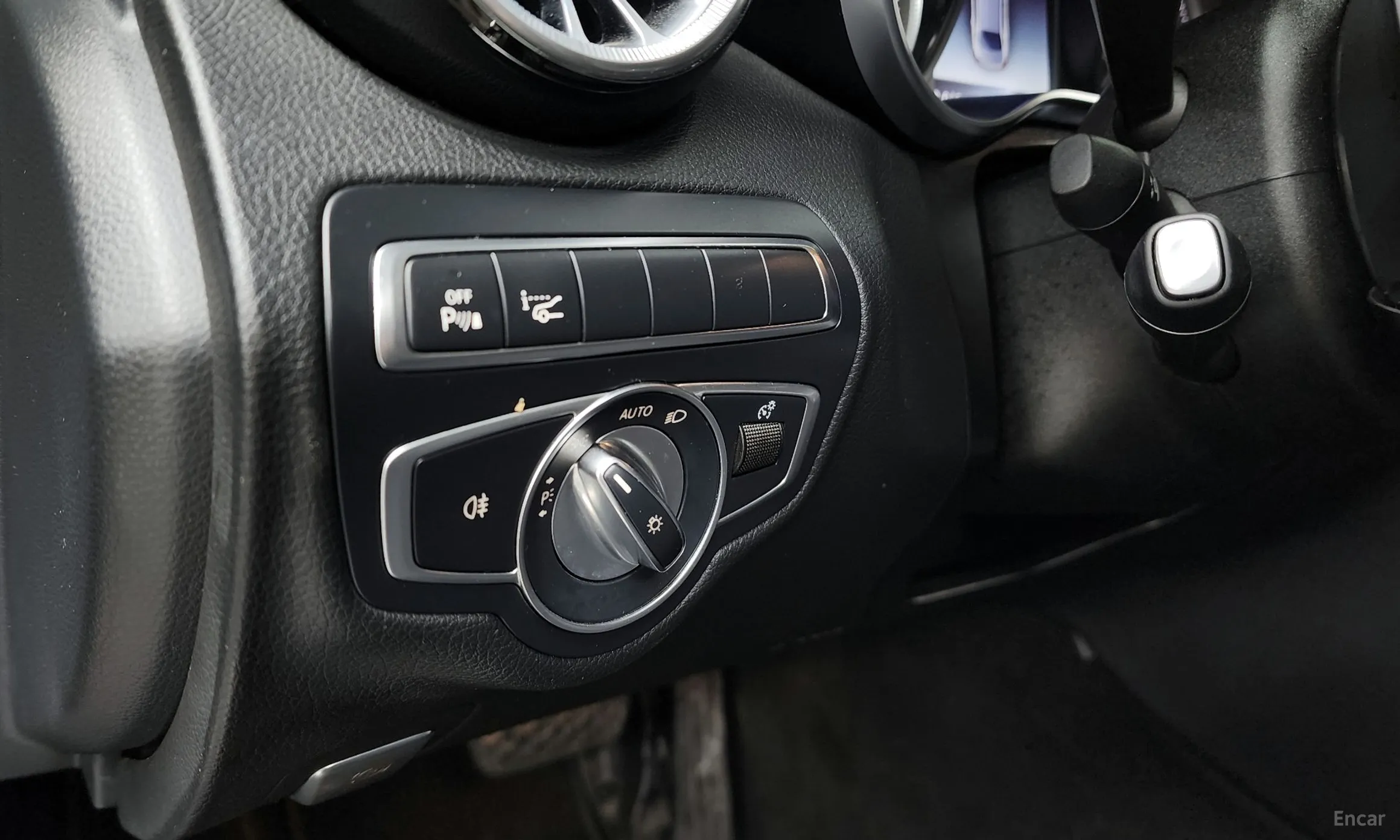 Mercedes Benz C-Class W205 превью 16