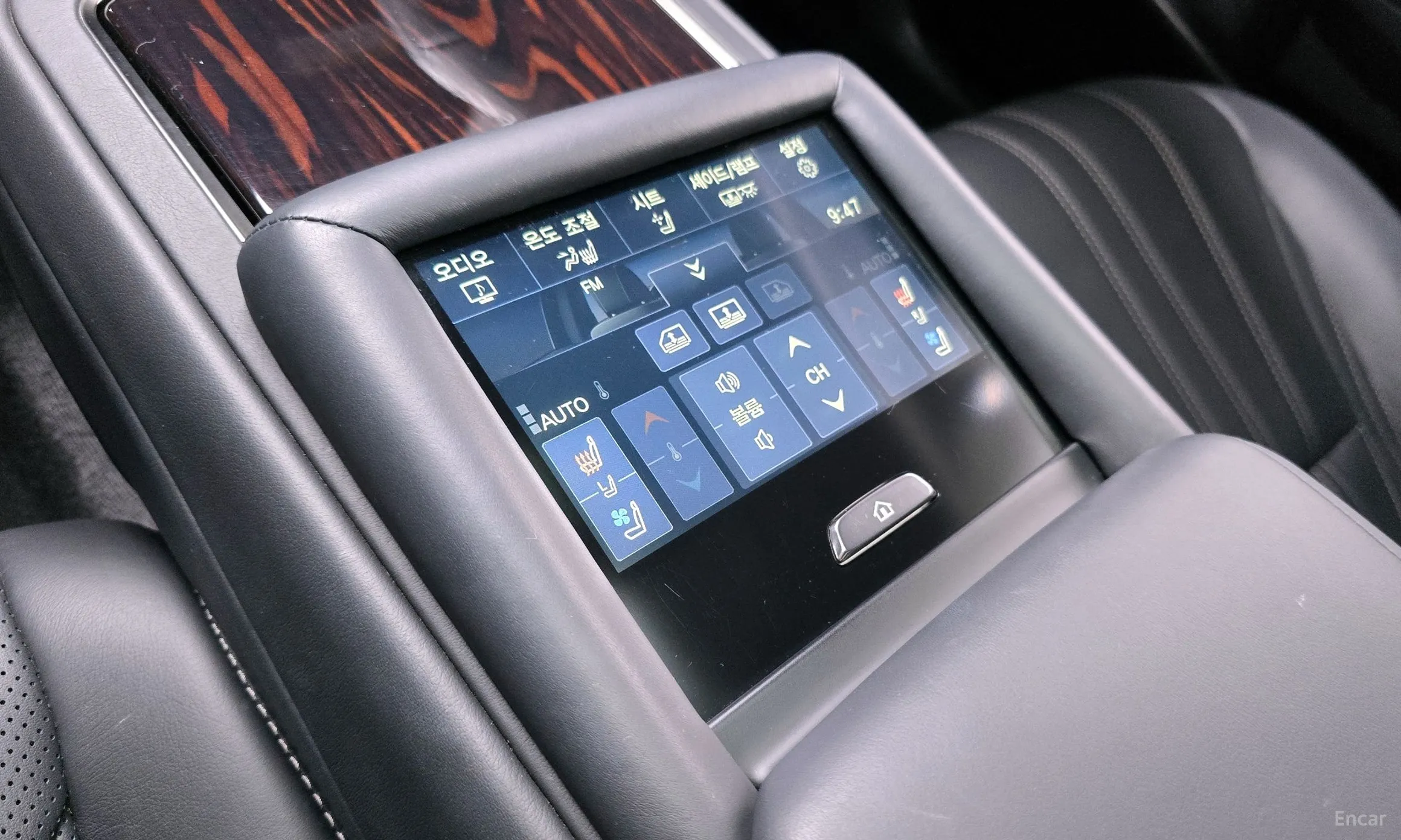 Lexus LS500 5th Generation превью 16