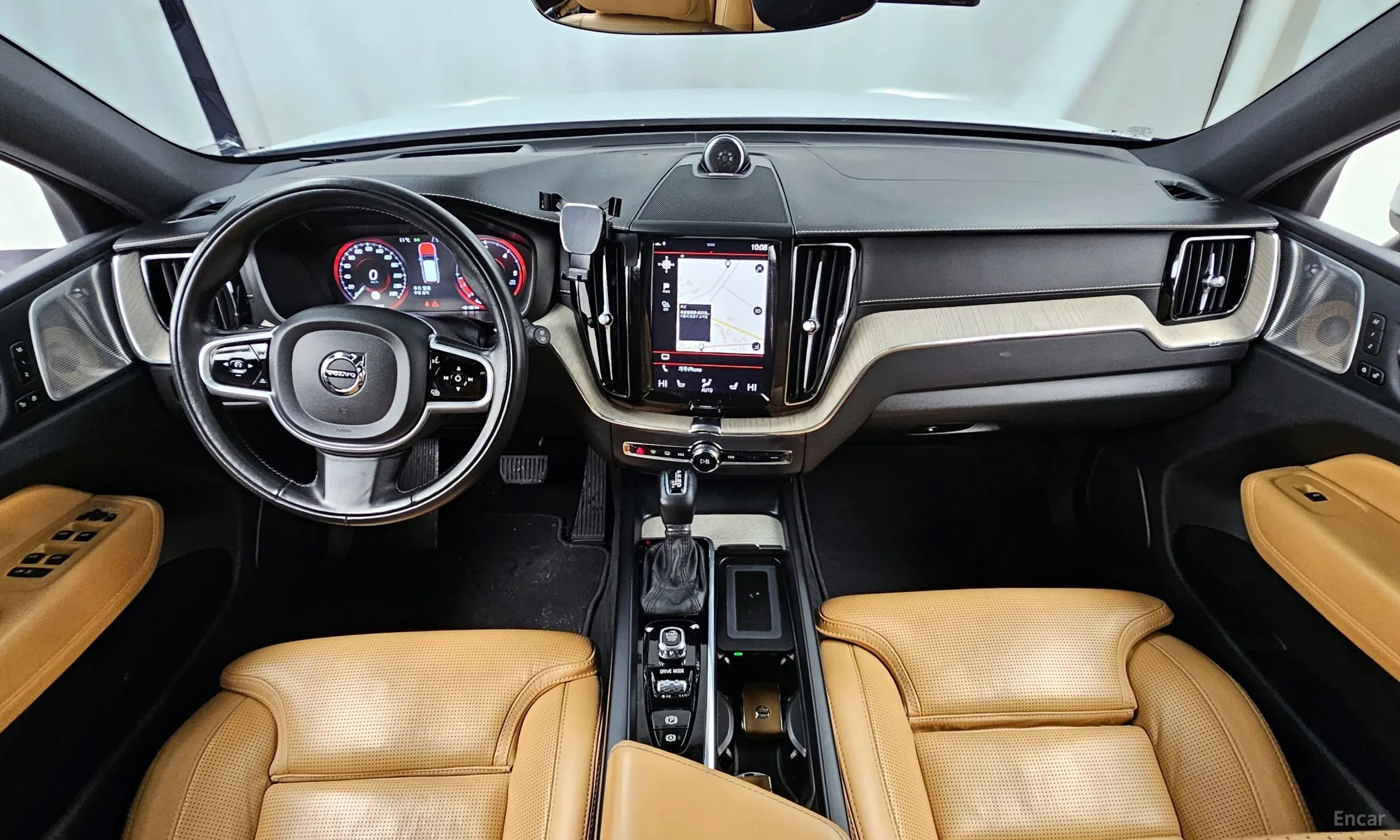 Volvo XC60 Gen 2 превью 7