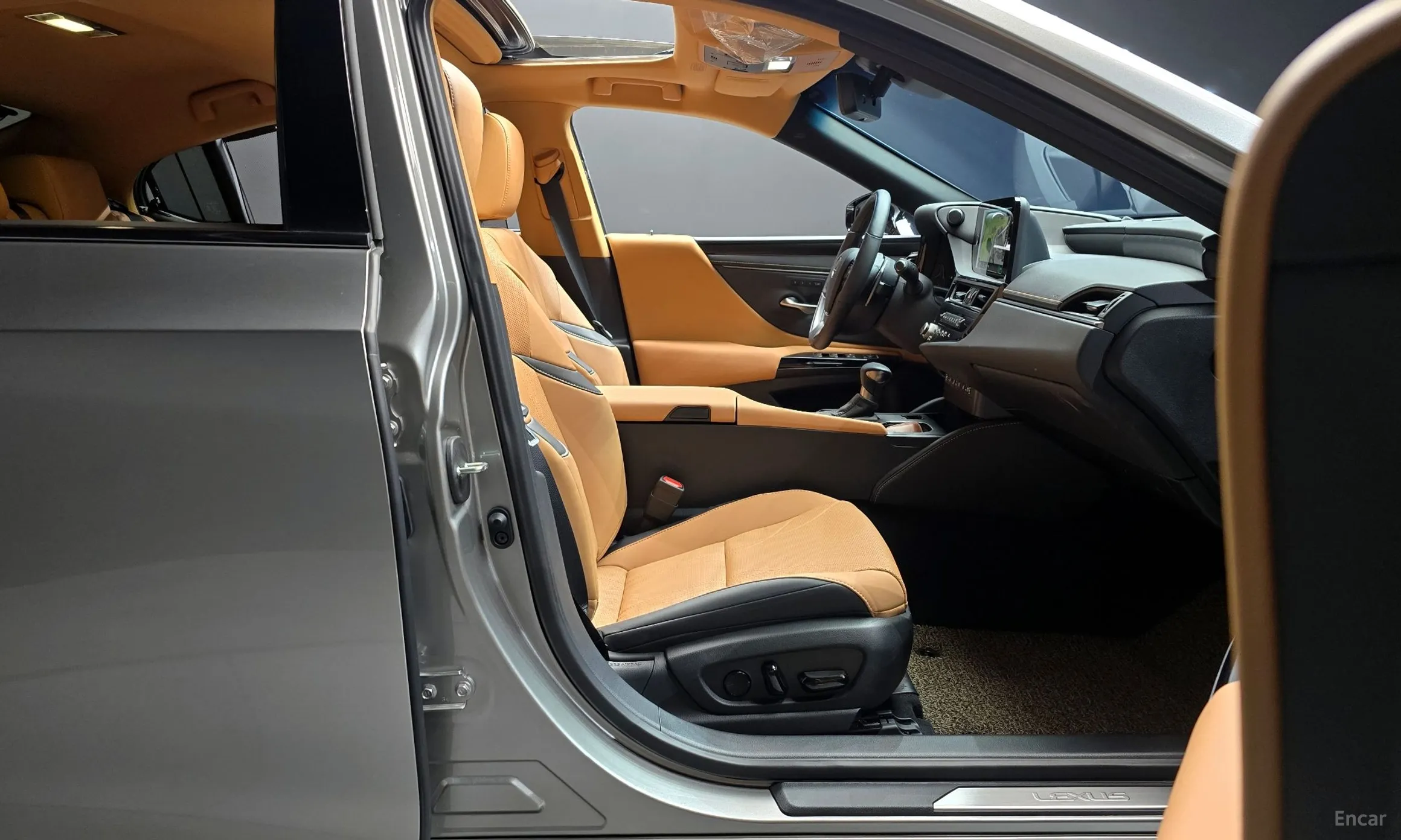 Lexus ES300h 7th Generation превью 10