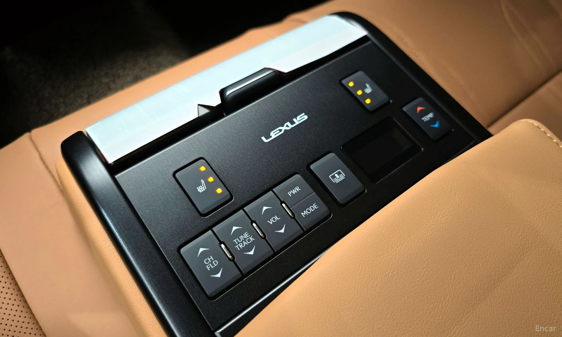 Lexus ES300h 7th Generation превью 17