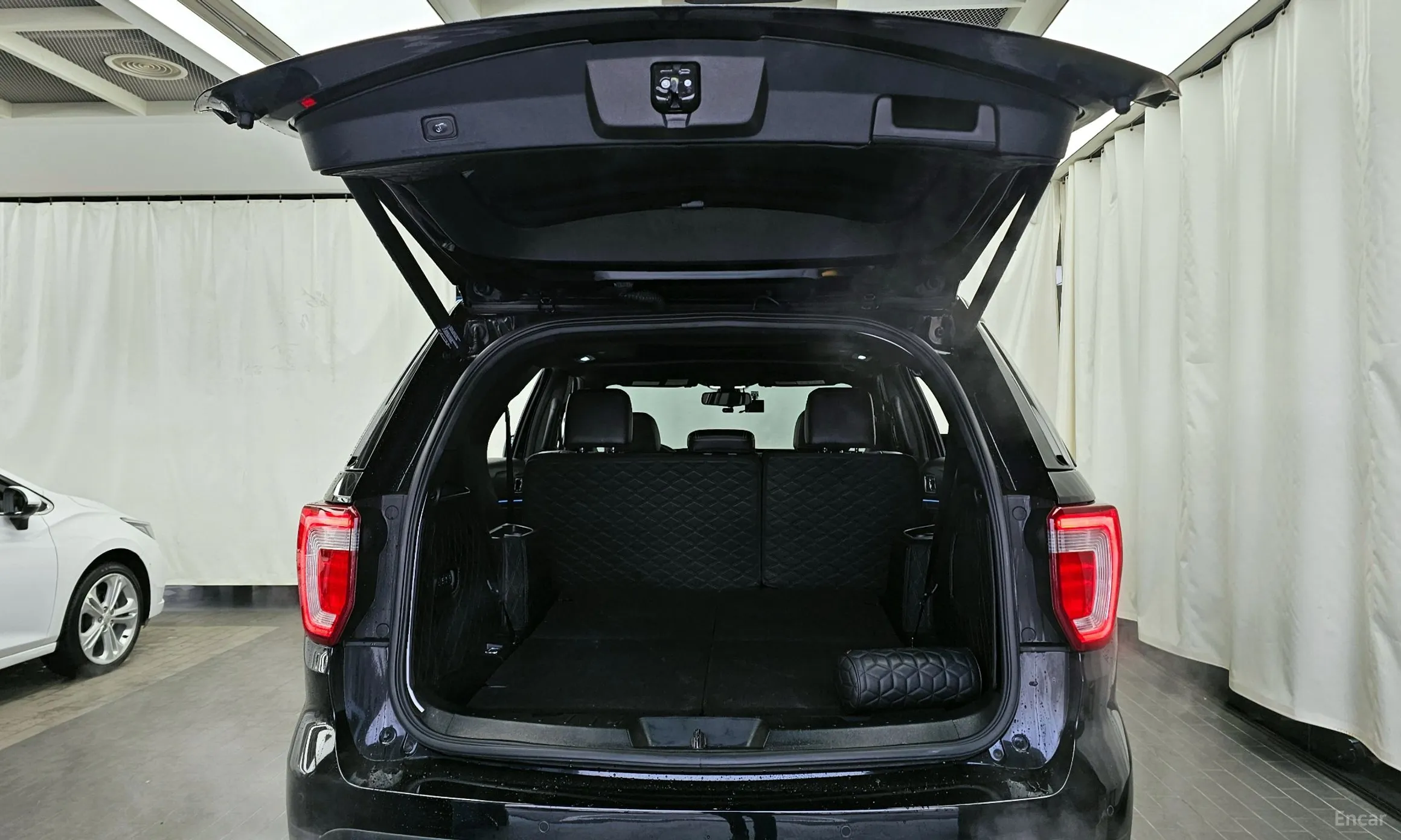Ford Explorer превью 20