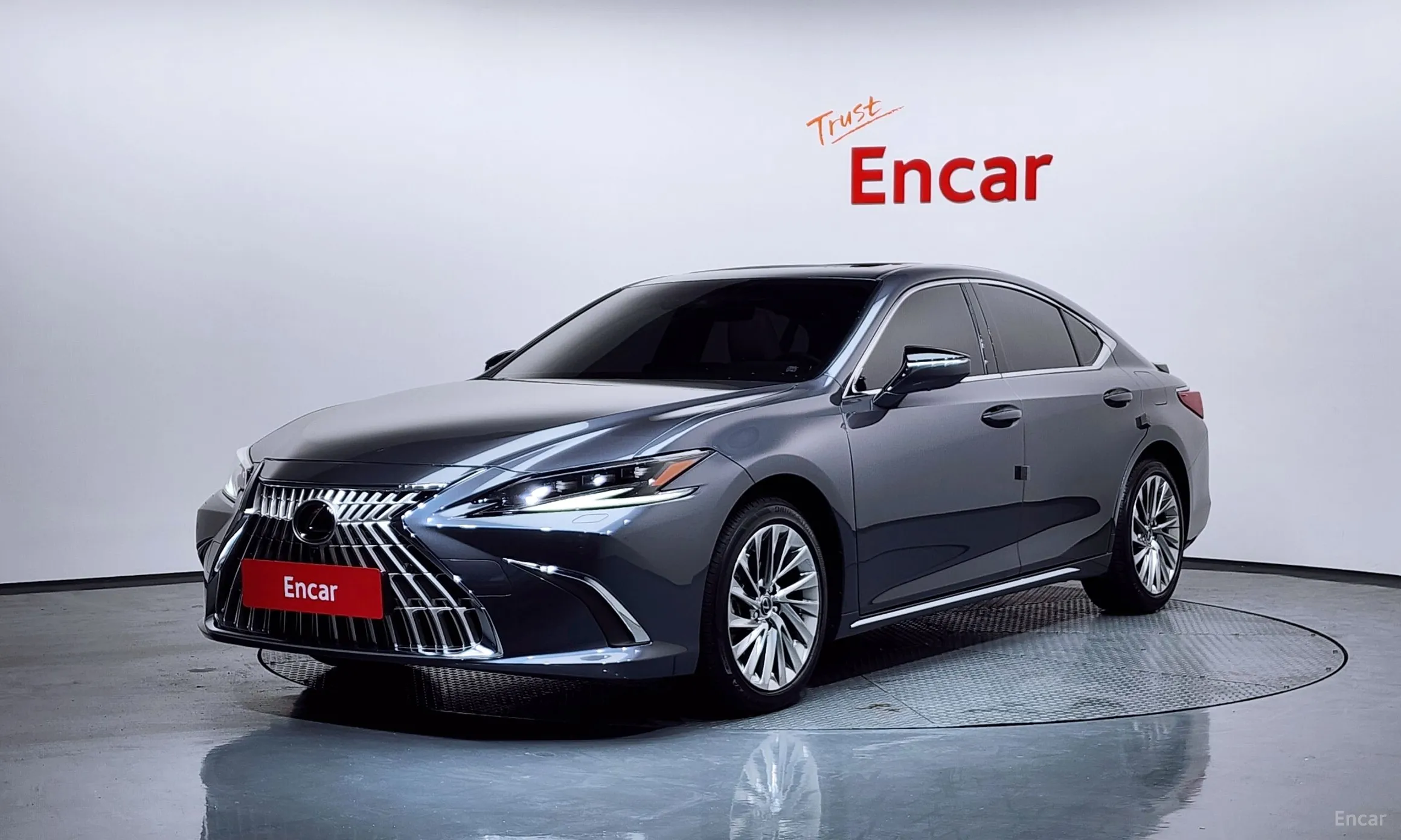 Lexus ES300h 7th Generation