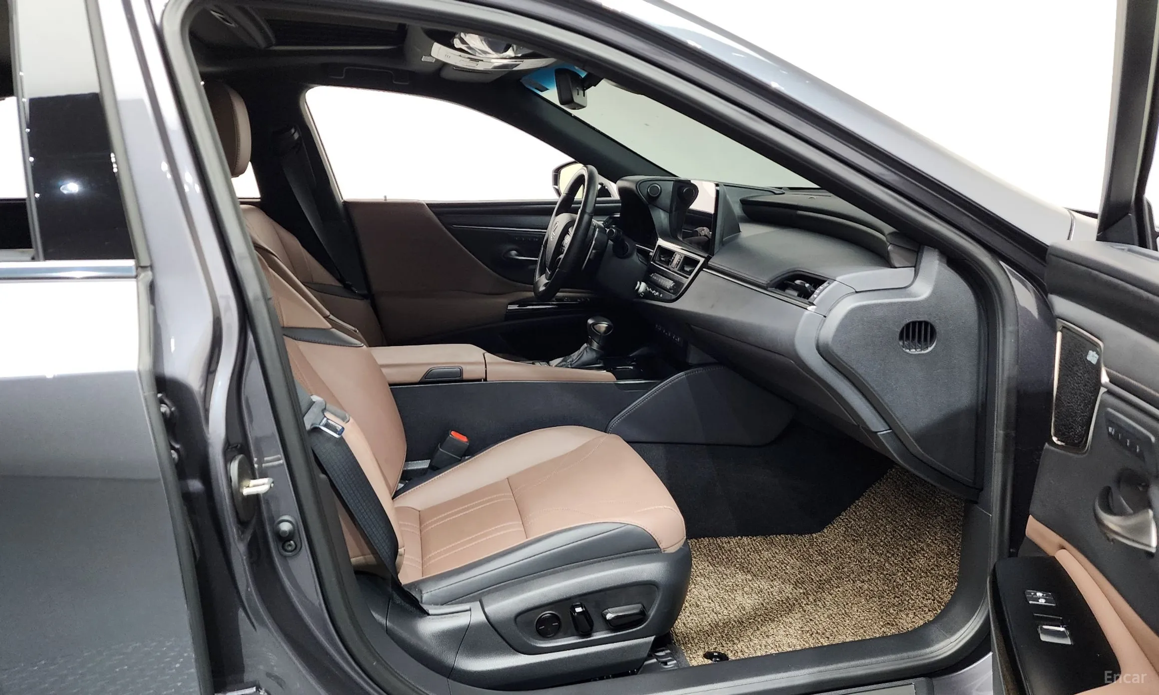 Lexus ES300h 7th Generation превью 11
